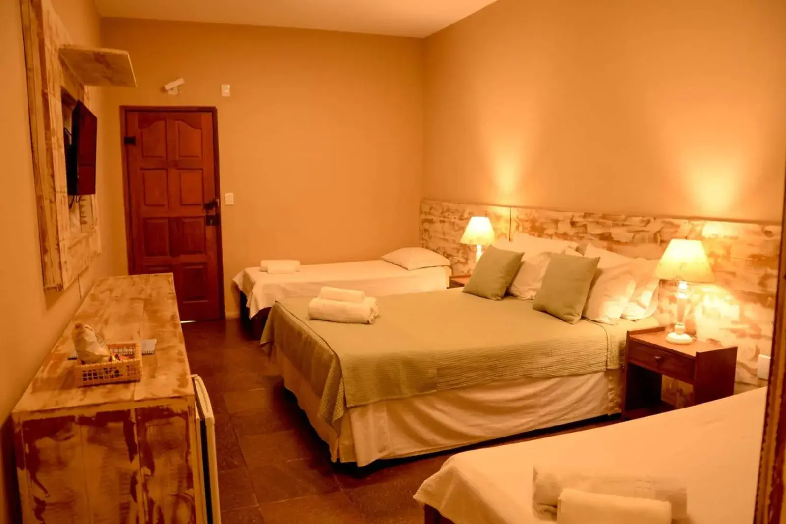 Superior Quadruple Room in Pousada Candonga da Serra Superior Quadruple Room in Pousada Candonga da Serra