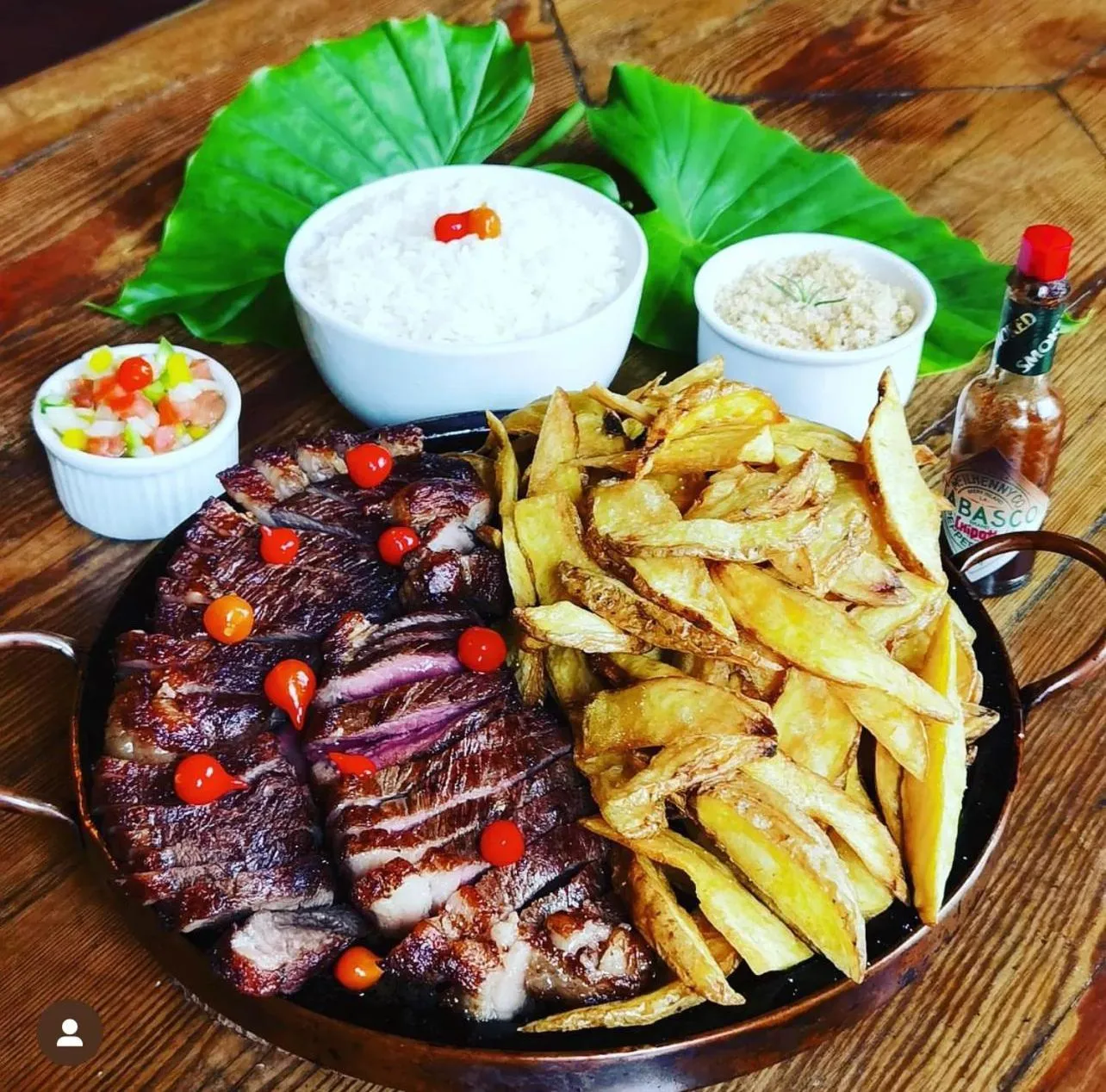 Restaurant/places to eat in Pousada Candonga da Serra