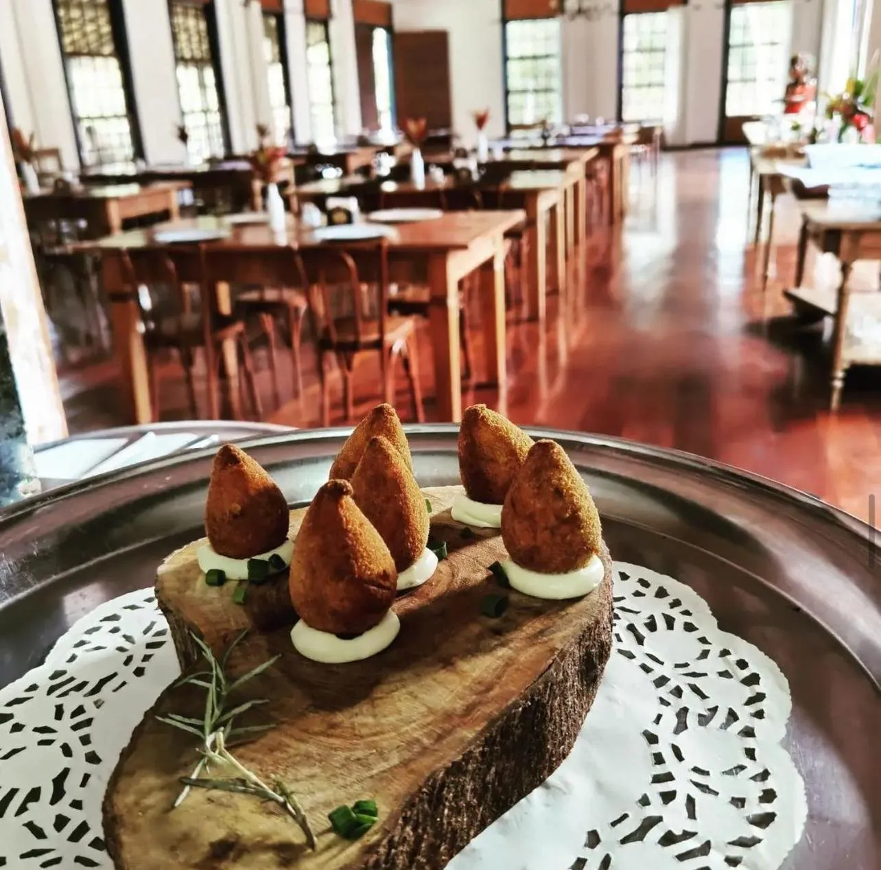 Restaurant/places to eat in Pousada Candonga da Serra