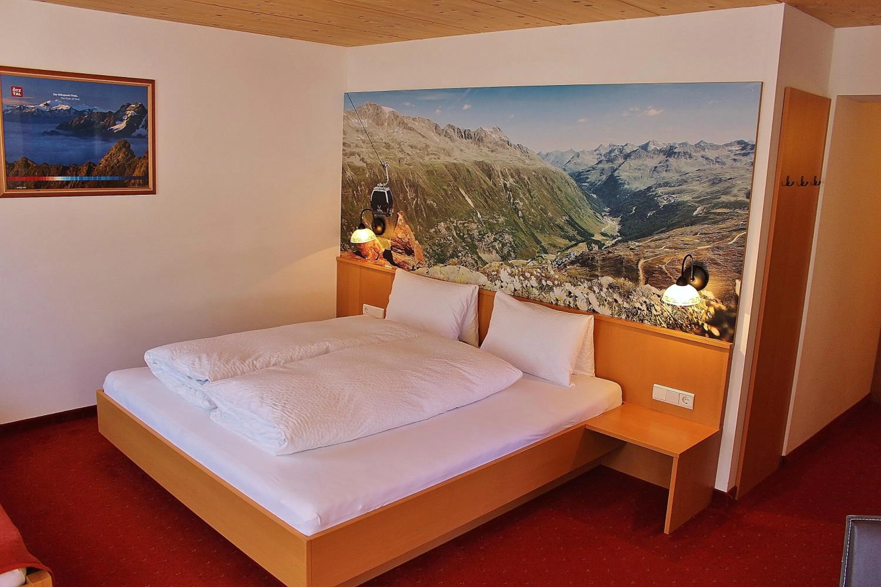 Photo of the whole room, Bed in Haus Gisela