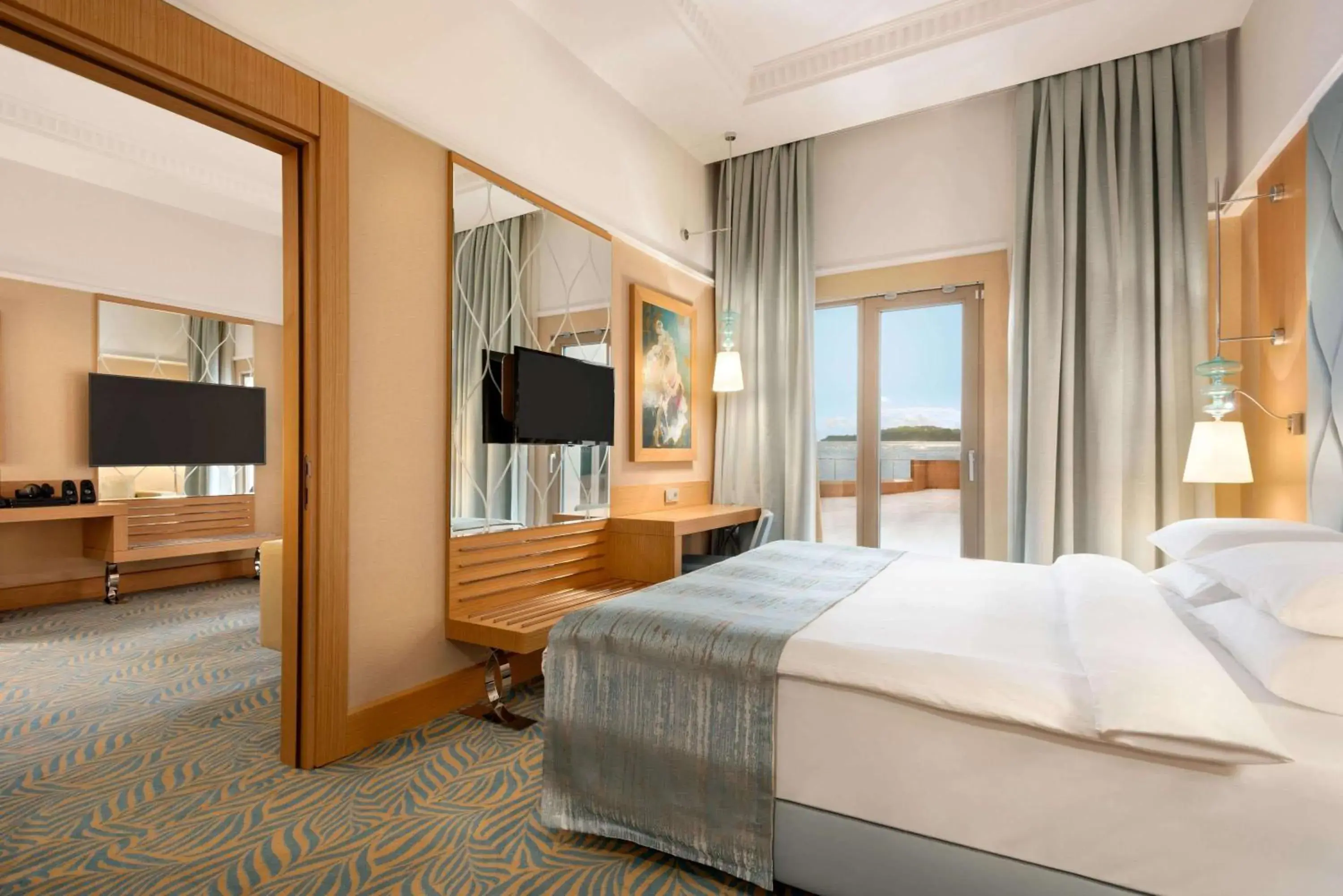 Photo of the whole room, Bed in TRYP by Wyndham Izmit Photo of the whole room, Bed in TRYP by Wyndham Izmit