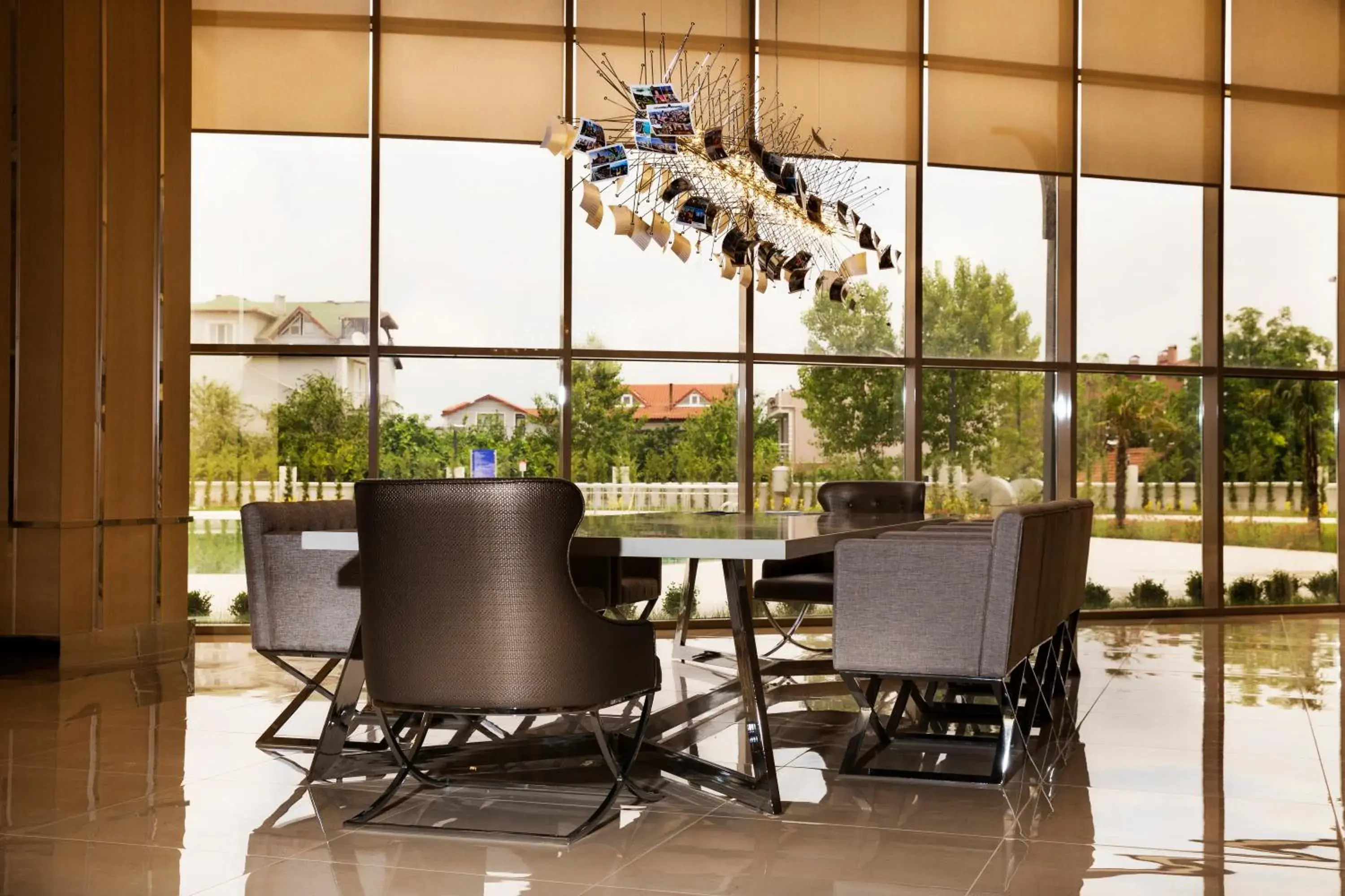 Lobby or reception in TRYP by Wyndham Izmit Lobby or reception in TRYP by Wyndham Izmit