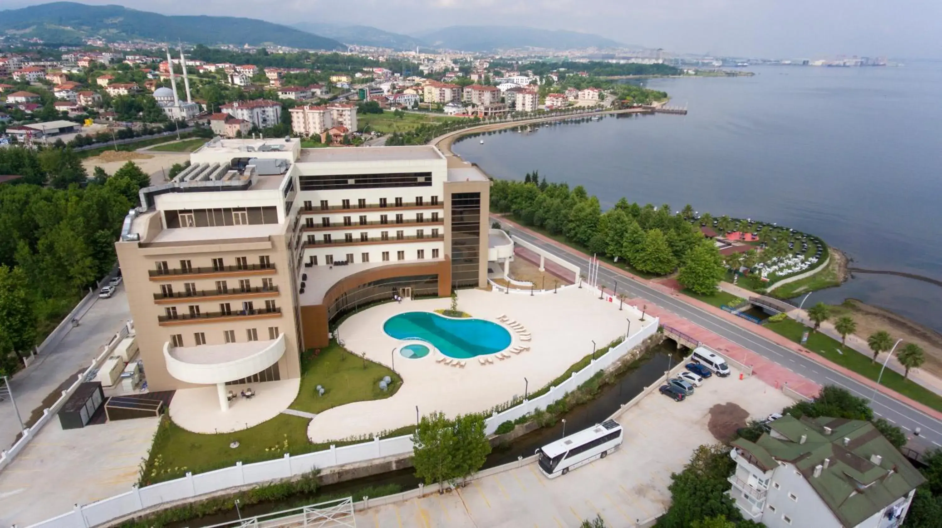 Property building in TRYP by Wyndham Izmit Property building in TRYP by Wyndham Izmit
