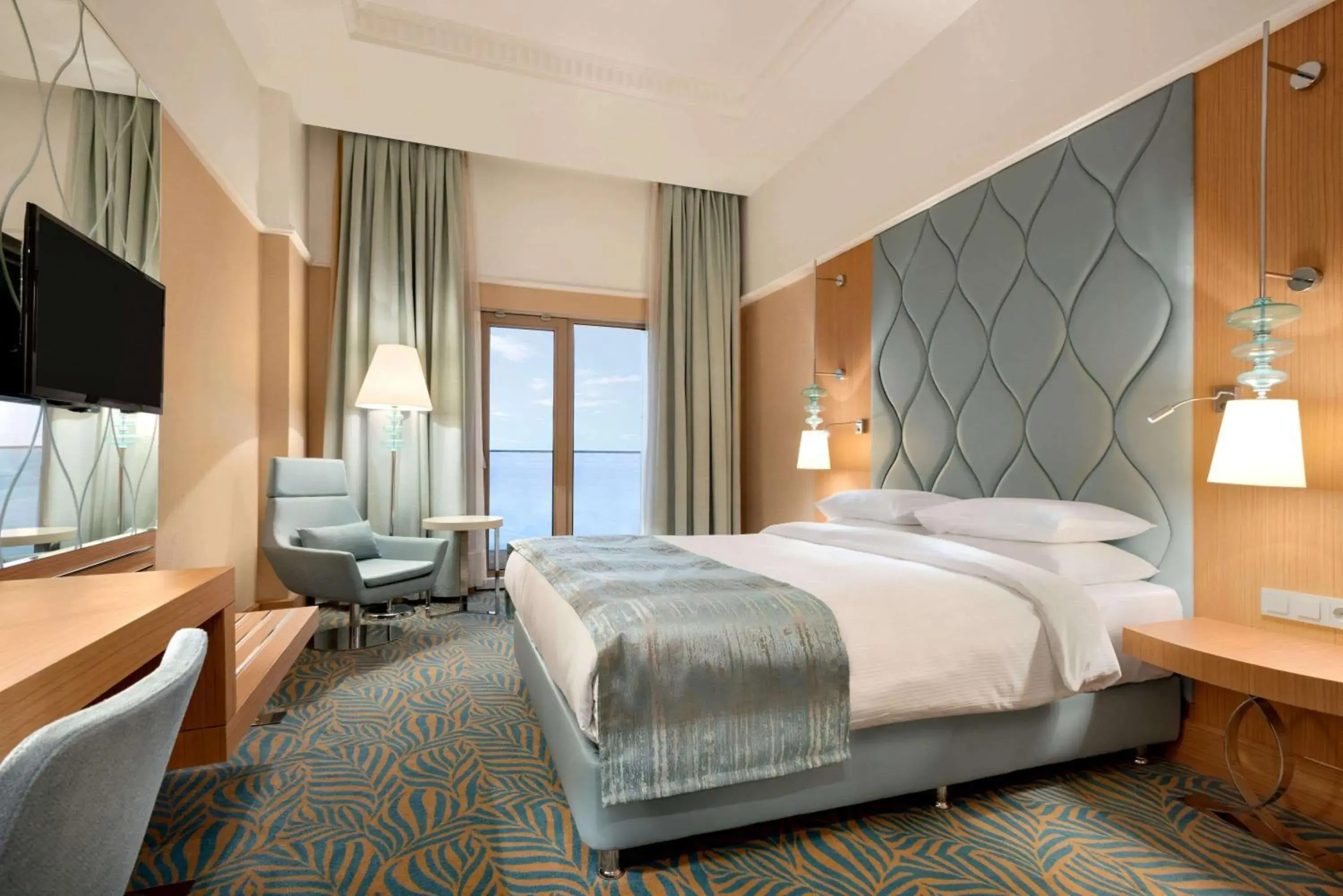 Photo of the whole room, Bed in TRYP by Wyndham Izmit Photo of the whole room, Bed in TRYP by Wyndham Izmit