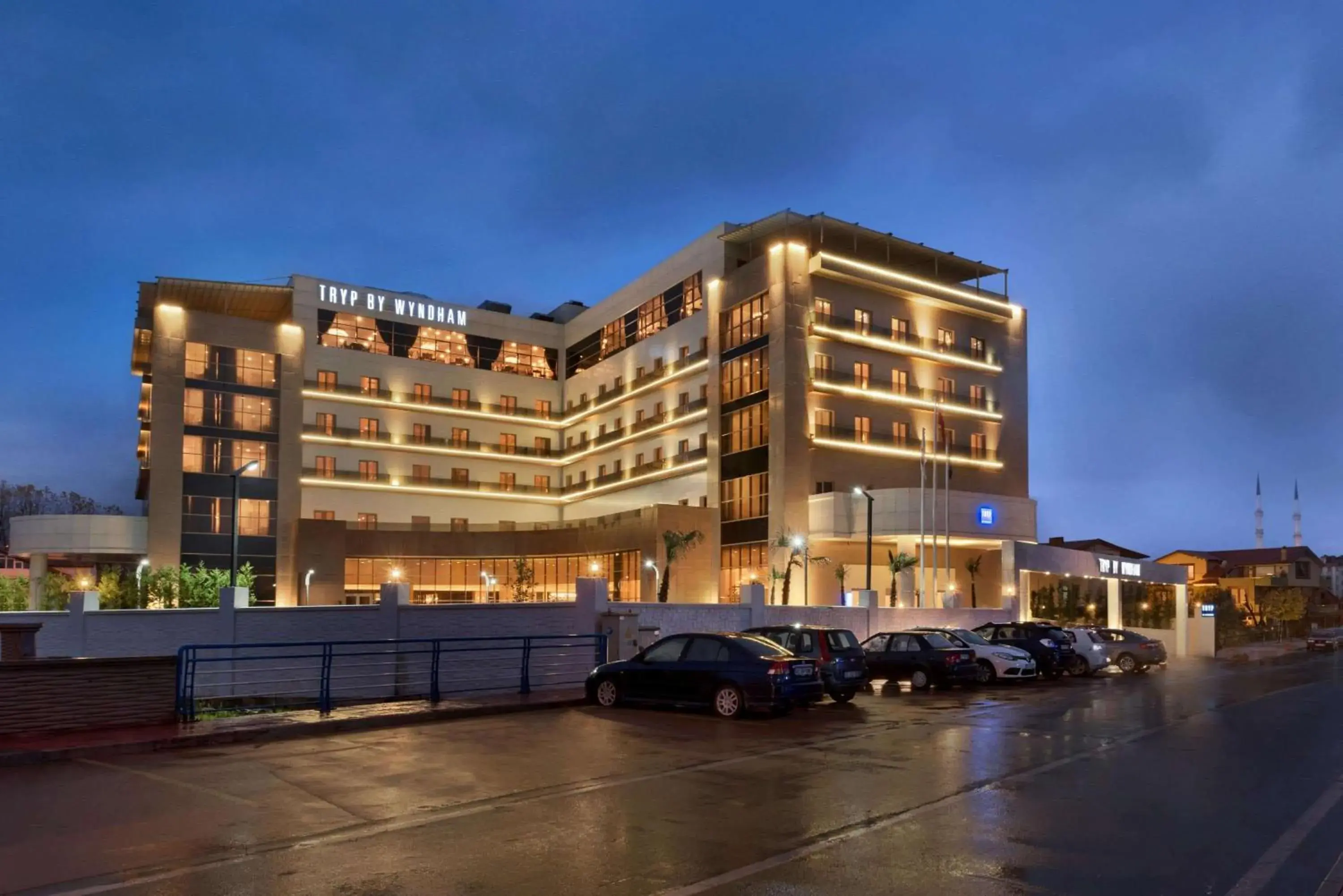Property building in TRYP by Wyndham Izmit Property building in TRYP by Wyndham Izmit