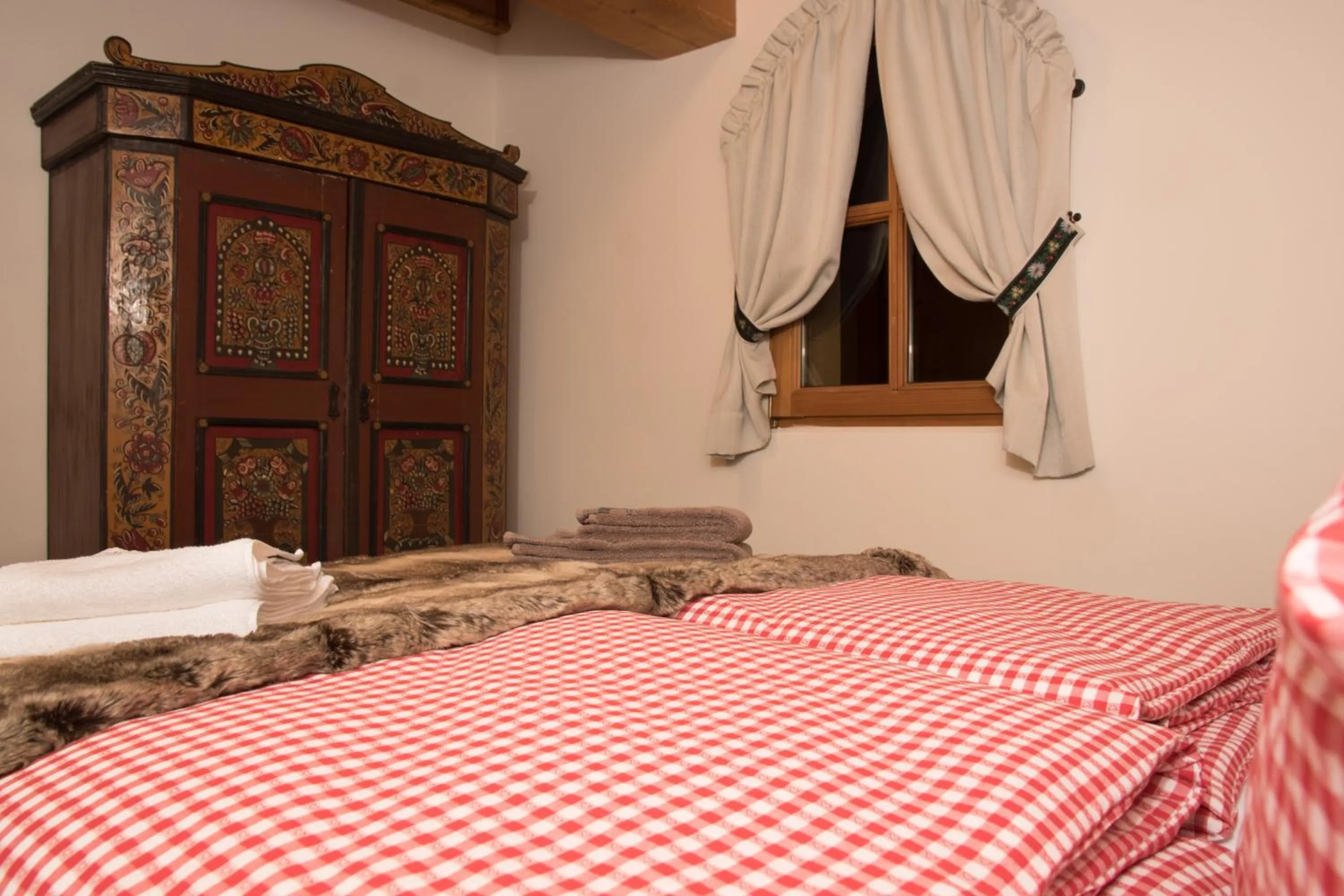 Bed in Landhaus Alpenjuwel