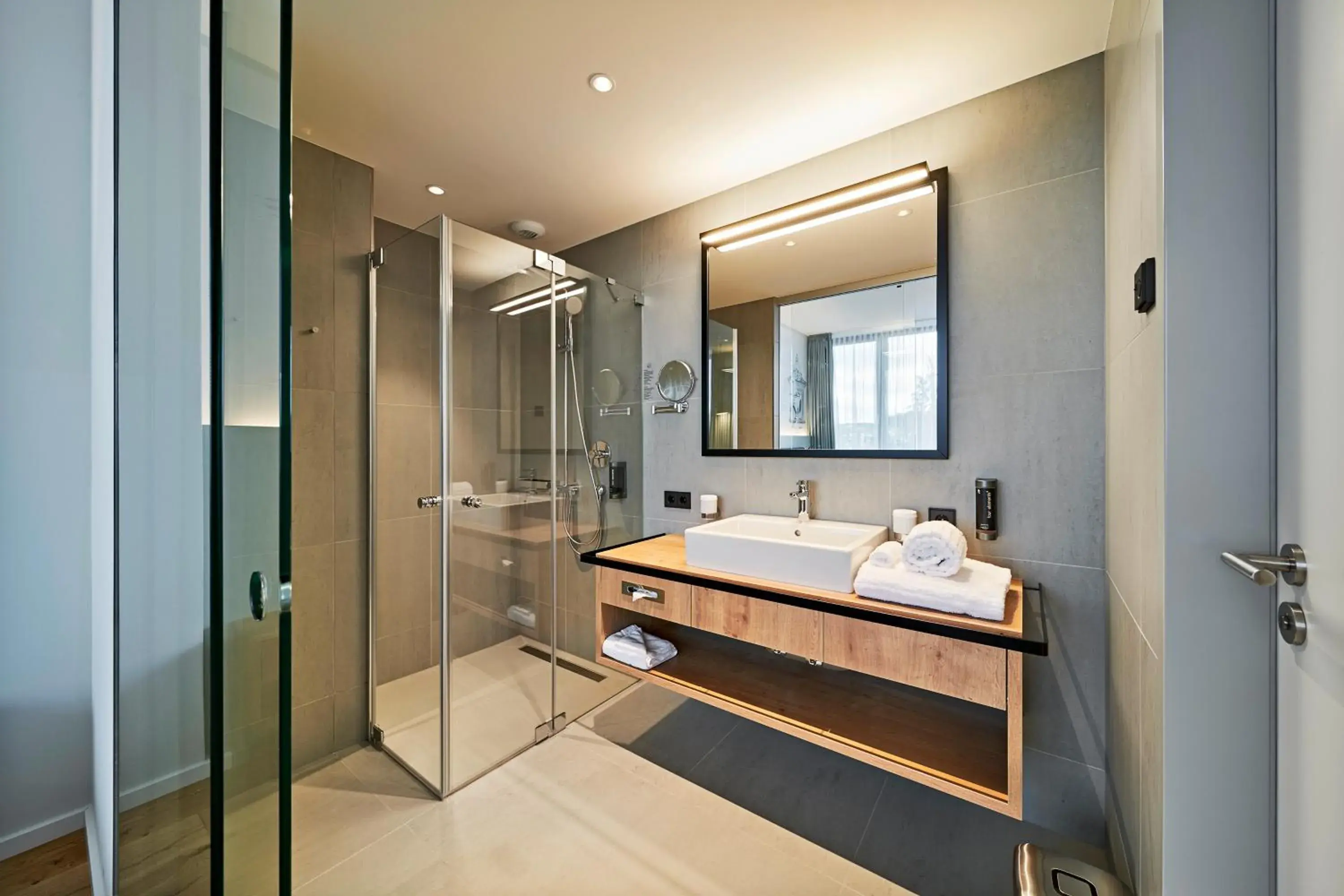 Standard Double Room in Hotel Federwerk Standard Double Room in Hotel Federwerk