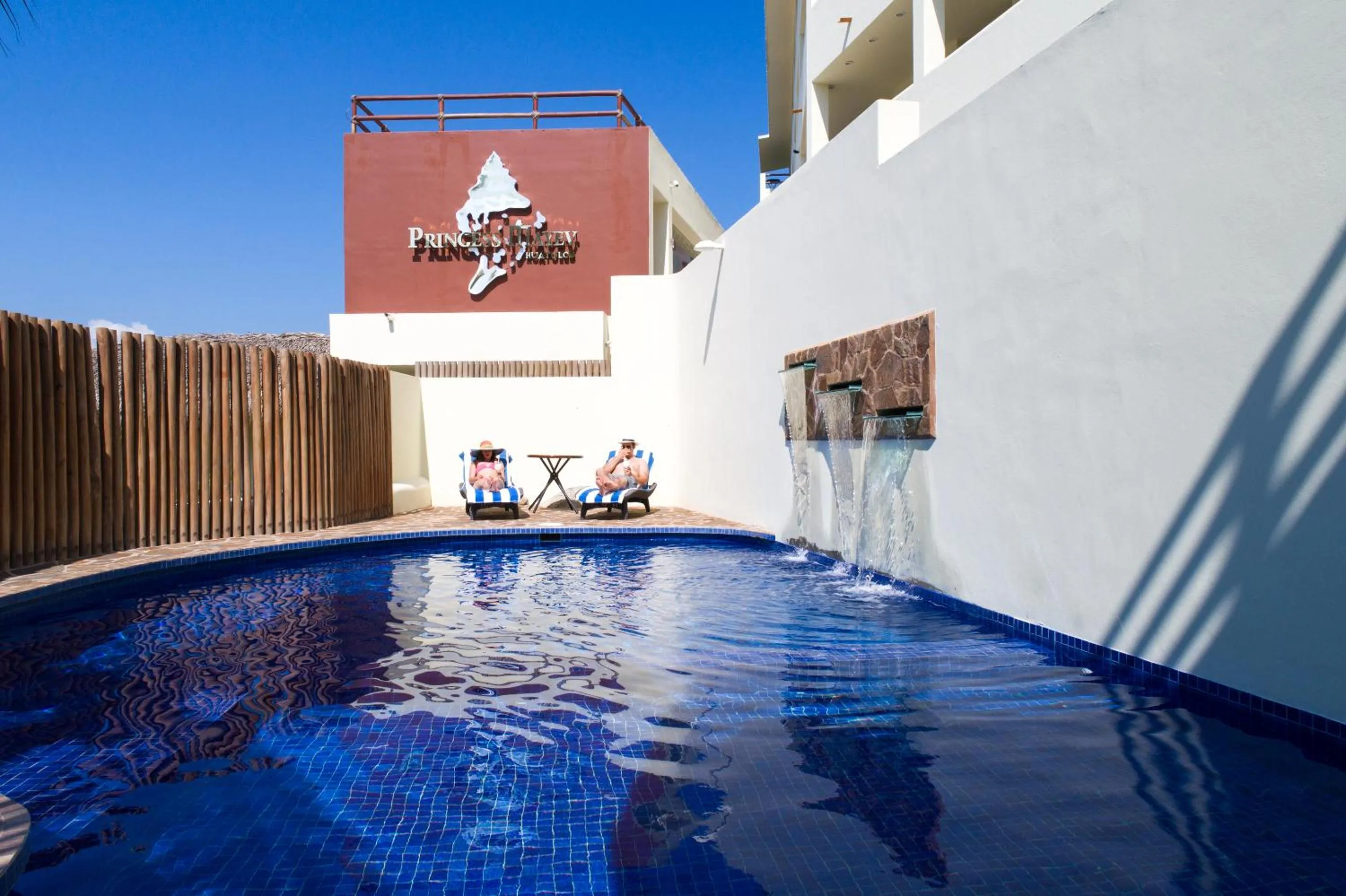 Swimming pool in Princess Mayev