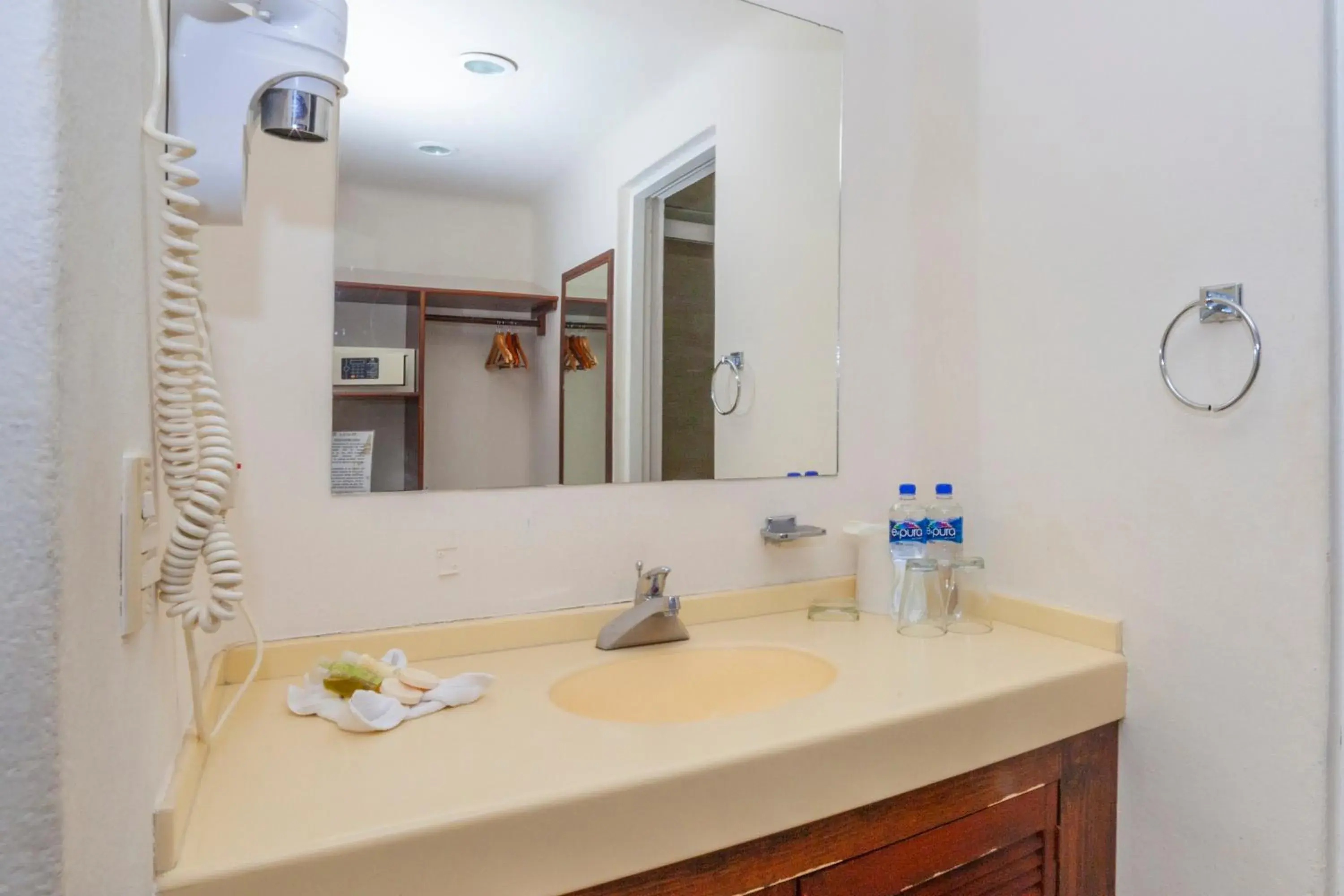 Bathroom in Princess Mayev Bathroom in Princess Mayev