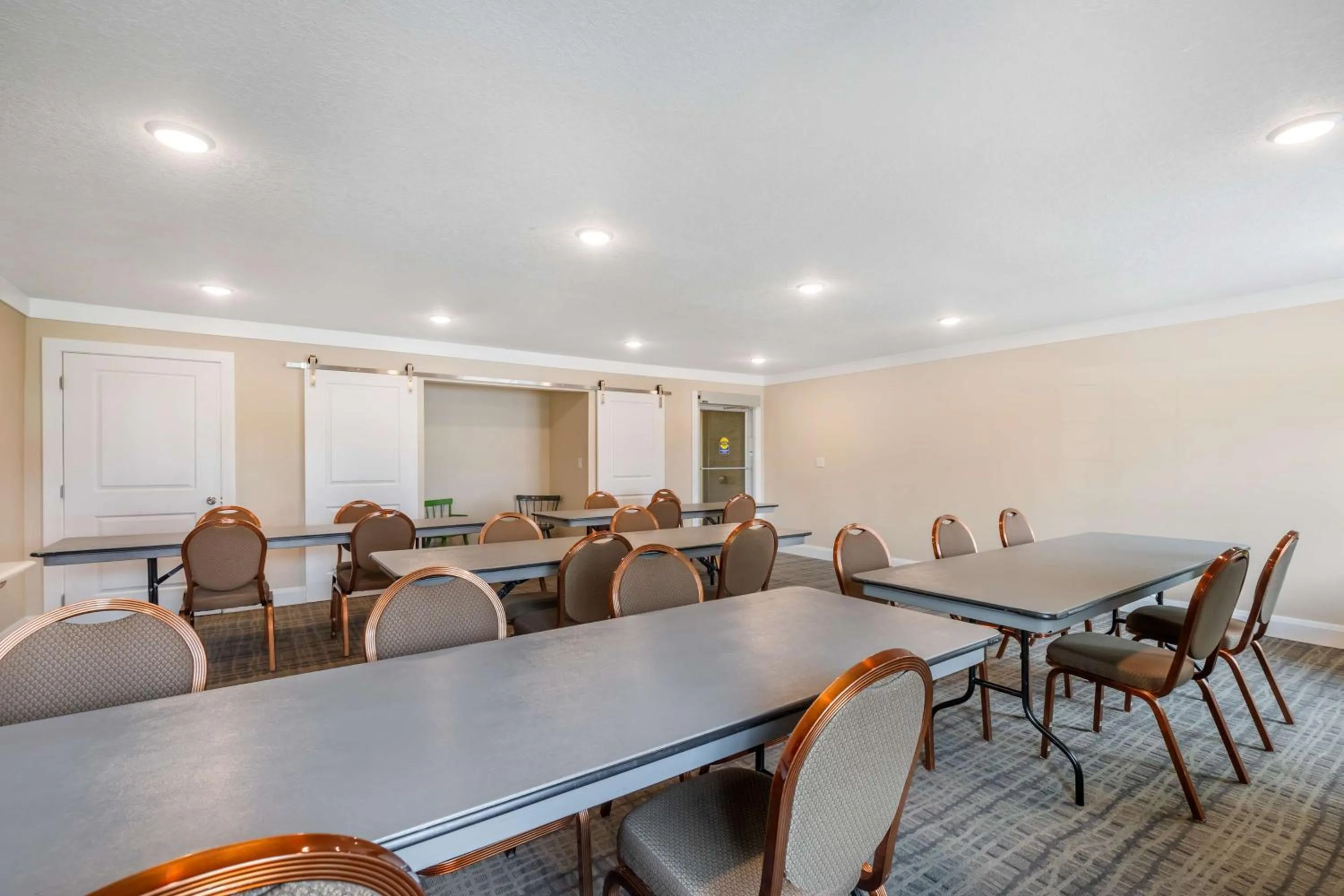 Meeting/conference room in Best Western Plus University Park Inn & Suites