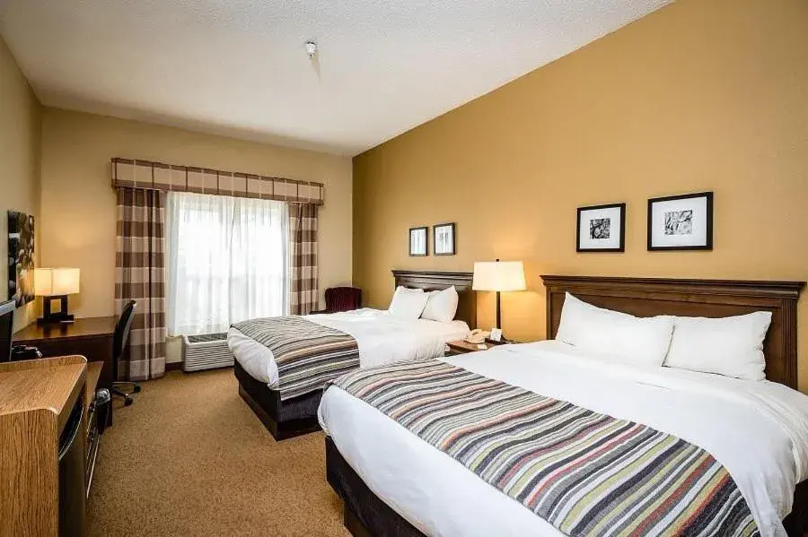 Queen Room with Two Queen Beds - Disability Access in Country Inn & Suites by Radisson, Salina, KS Queen Room with Two Queen Beds - Disability Access in Country Inn & Suites by Radisson, Salina, KS