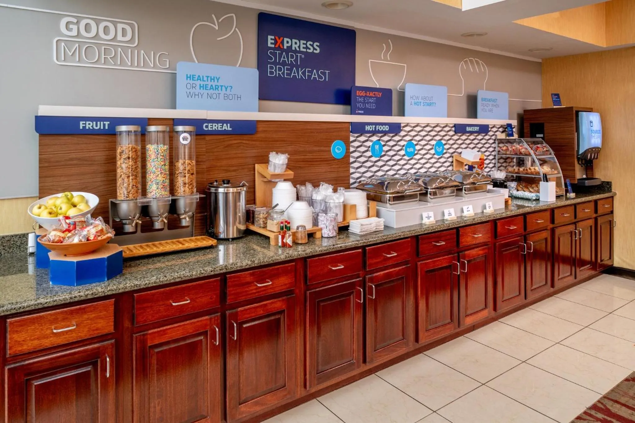 Breakfast in Holiday Inn Express and Suites Hazard by IHG