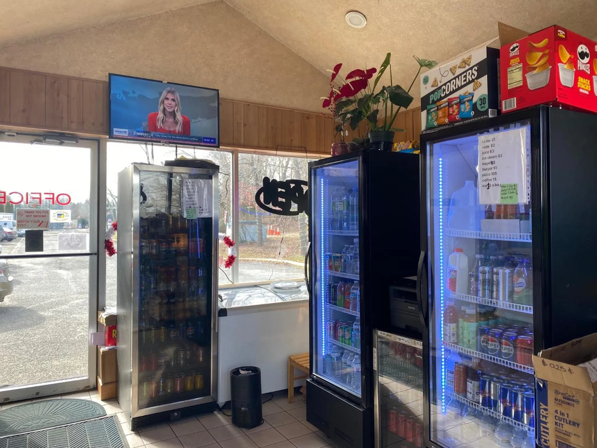 vending machine in The Tides Motor Inn