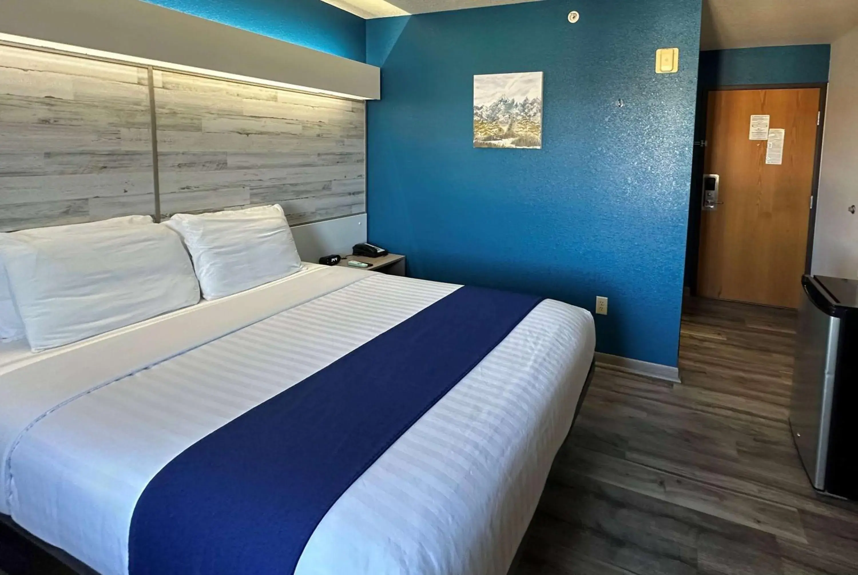 Photo of the whole room, Bed in Microtel Inn & Suites Tomah Photo of the whole room, Bed in Microtel Inn & Suites Tomah