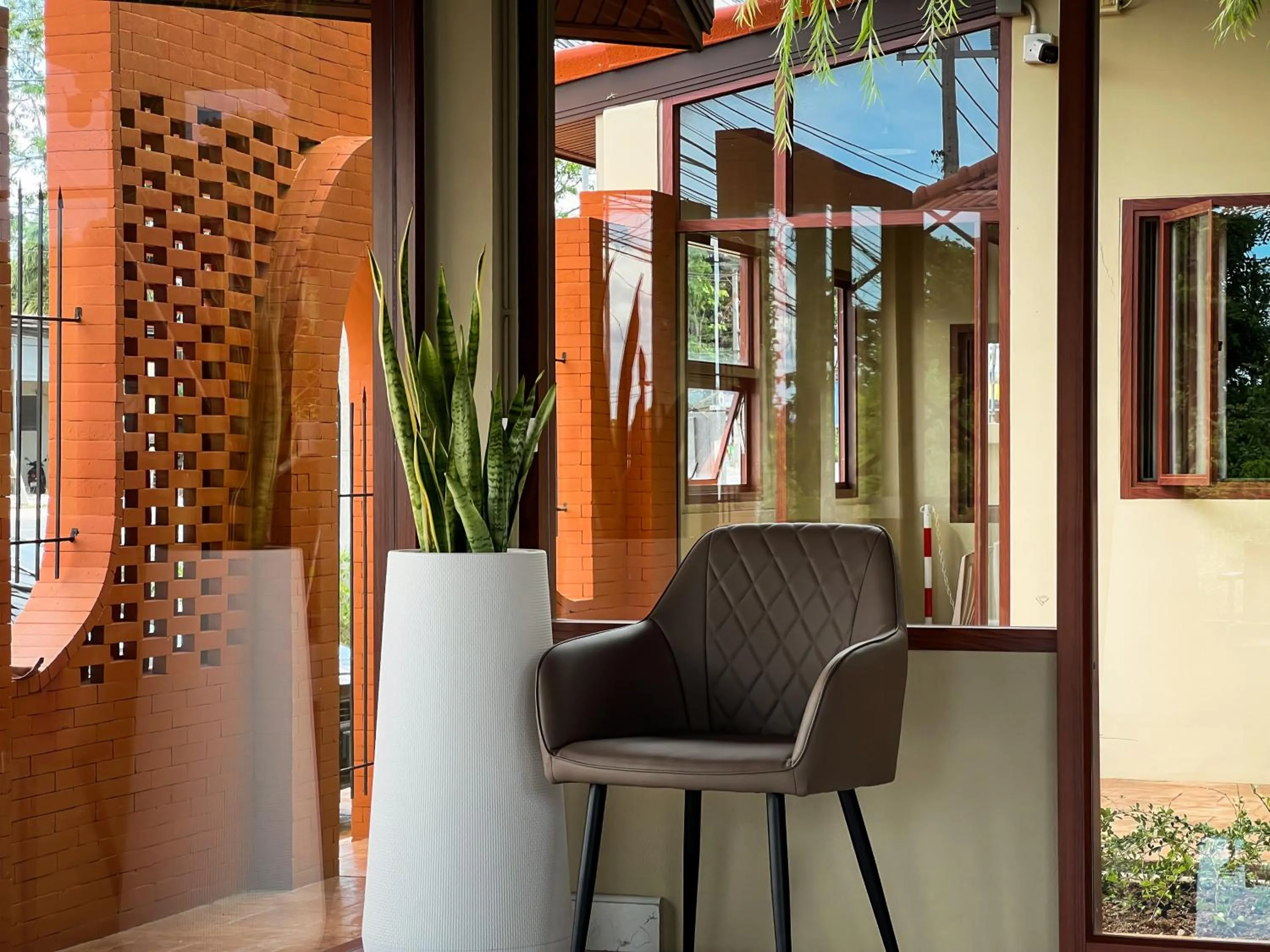 Property building in Tachang Airport Hotel