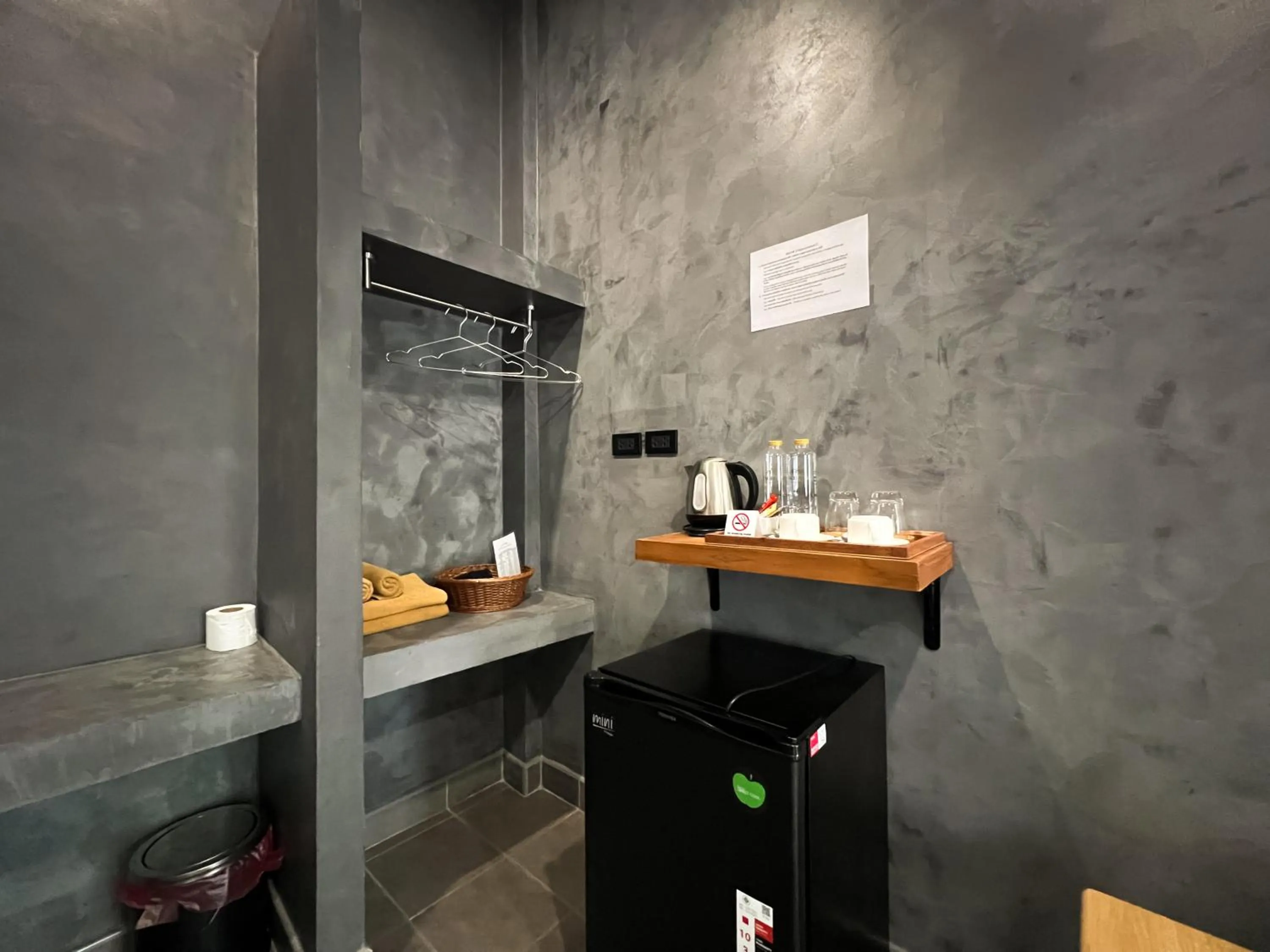 Coffee/tea facilities in Tachang Airport Hotel