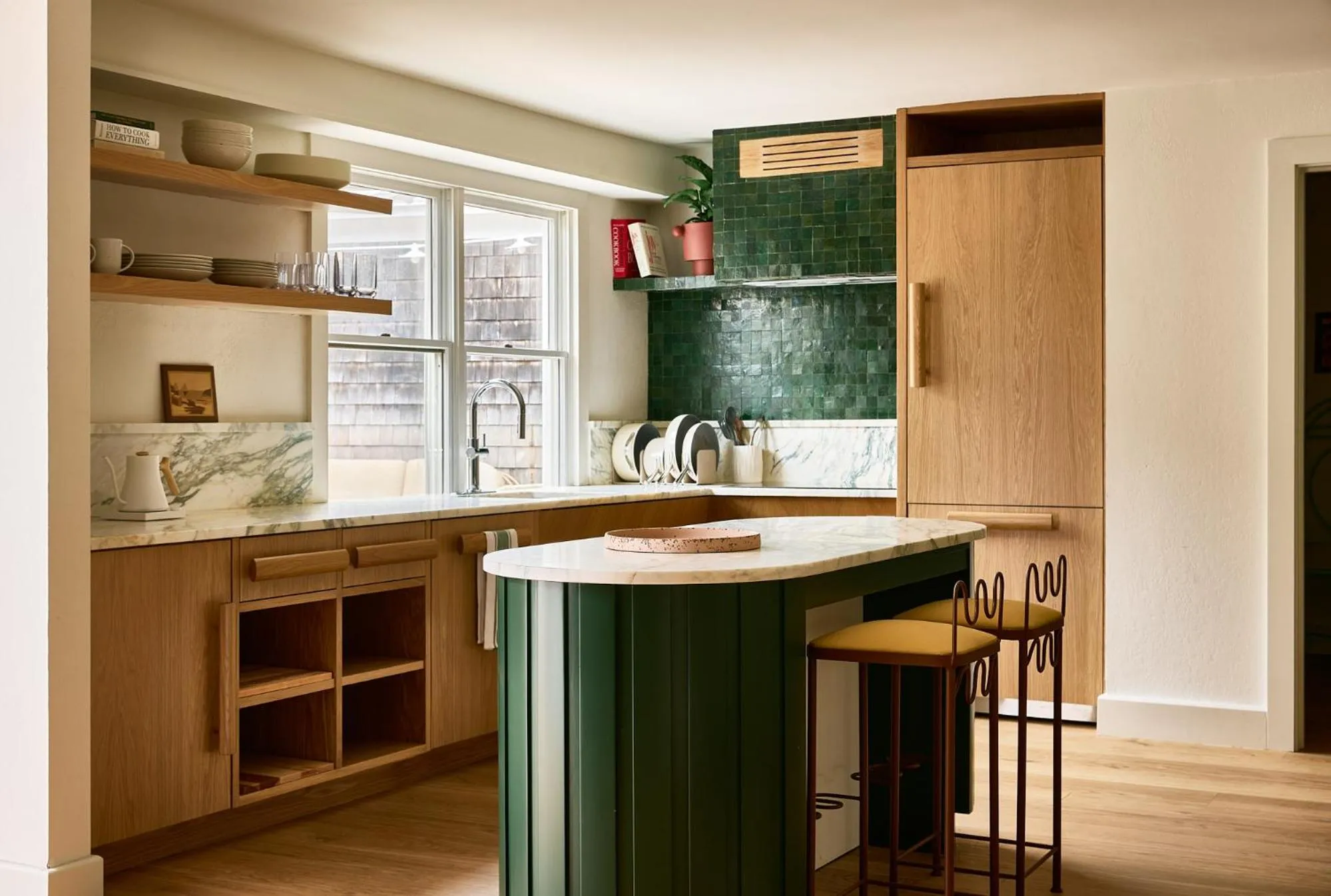 minibar in Beachside on Nantucket