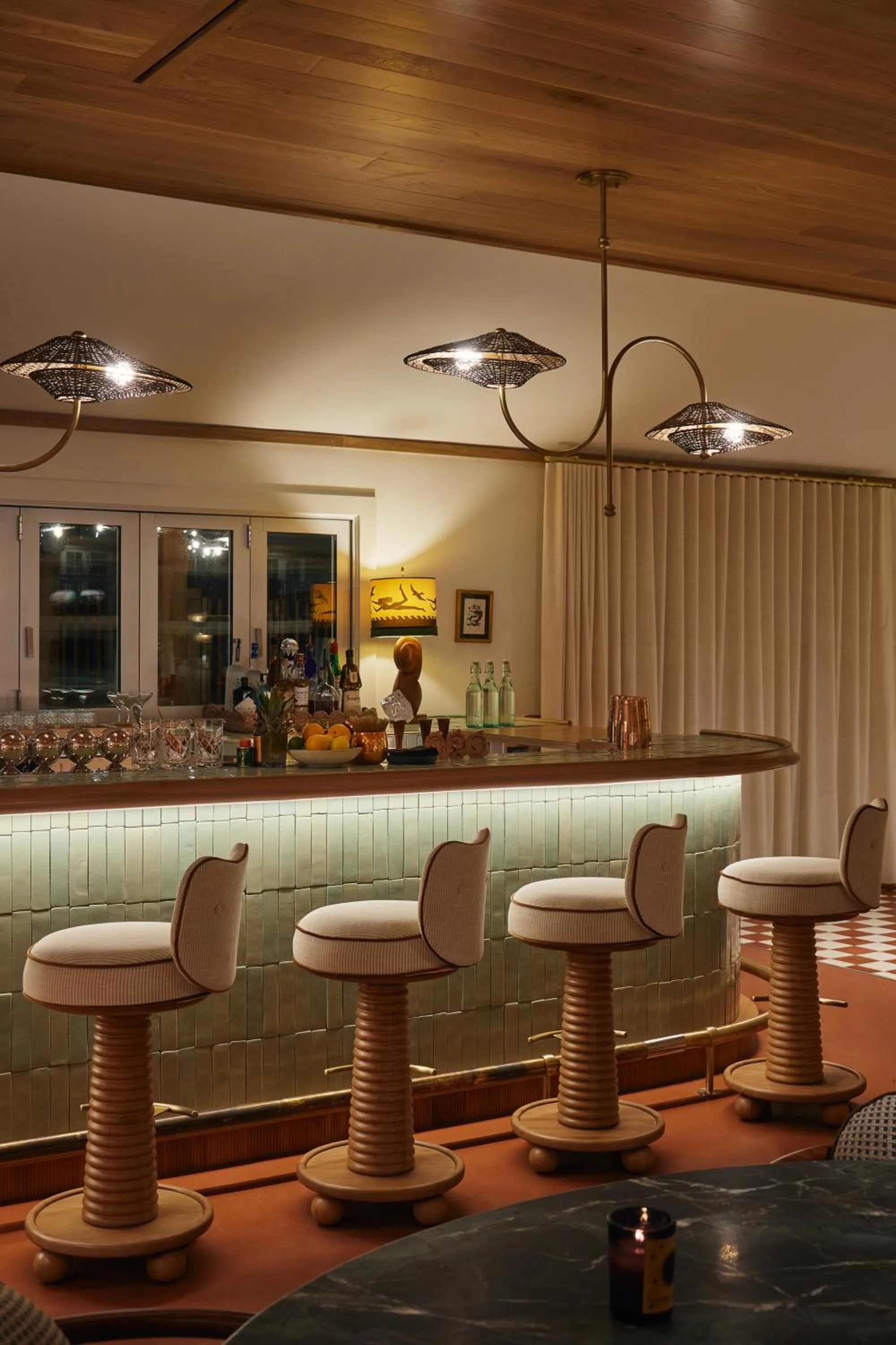 Lounge or bar in Beachside on Nantucket