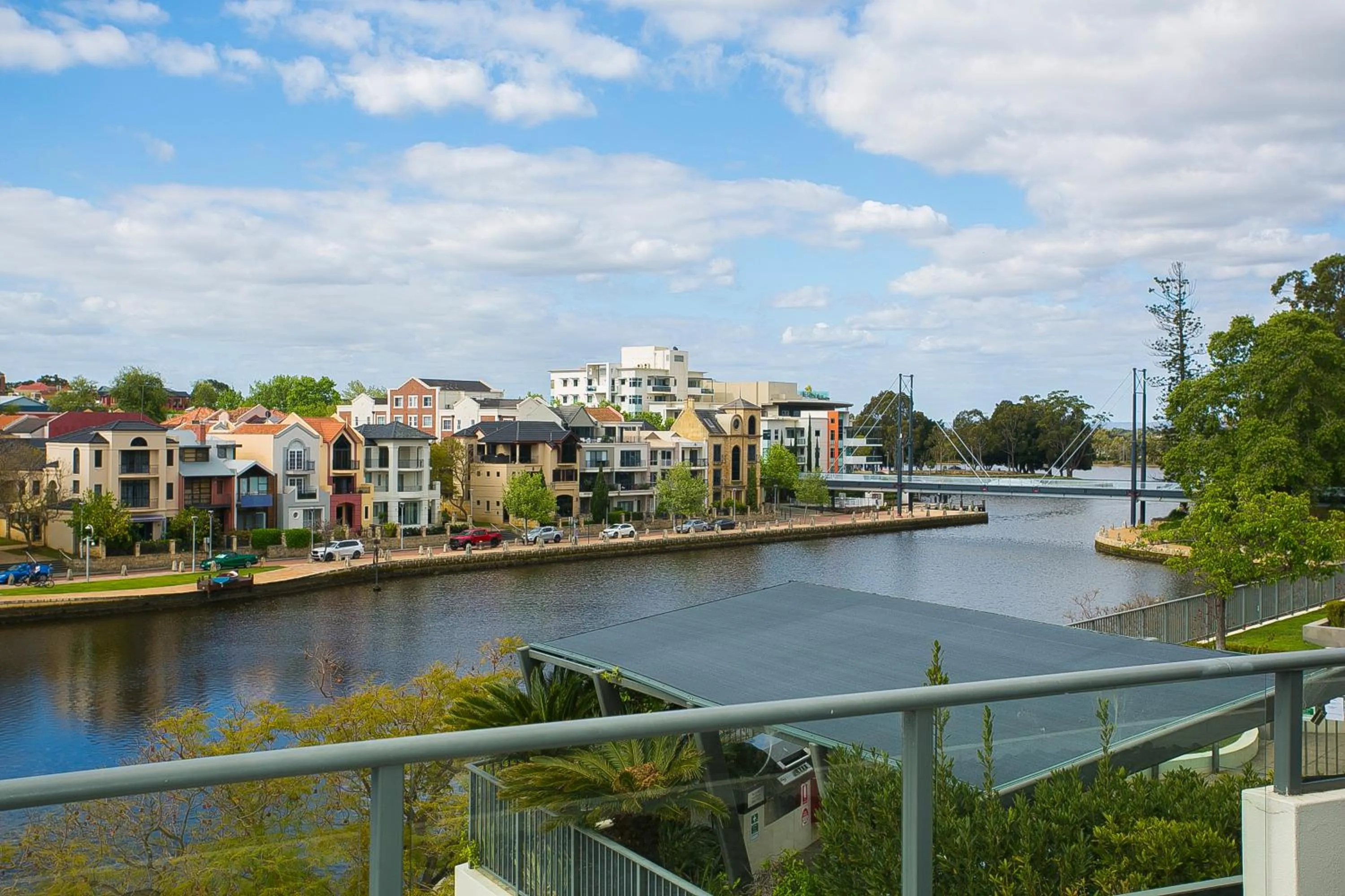 Balcony/Terrace in East Perth Suites Hotel