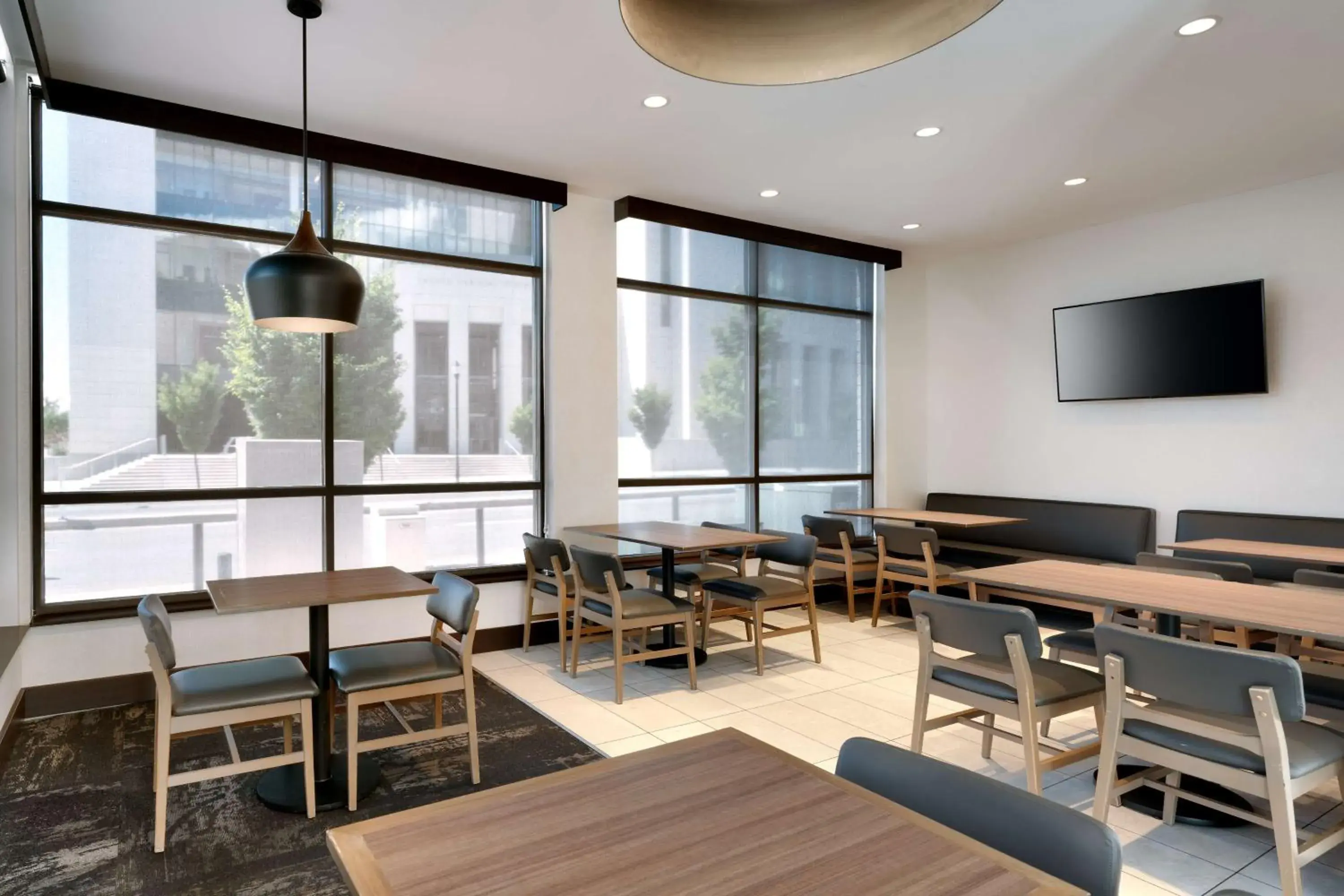 Restaurant/places to eat in Hyatt Place Provo Restaurant/places to eat in Hyatt Place Provo