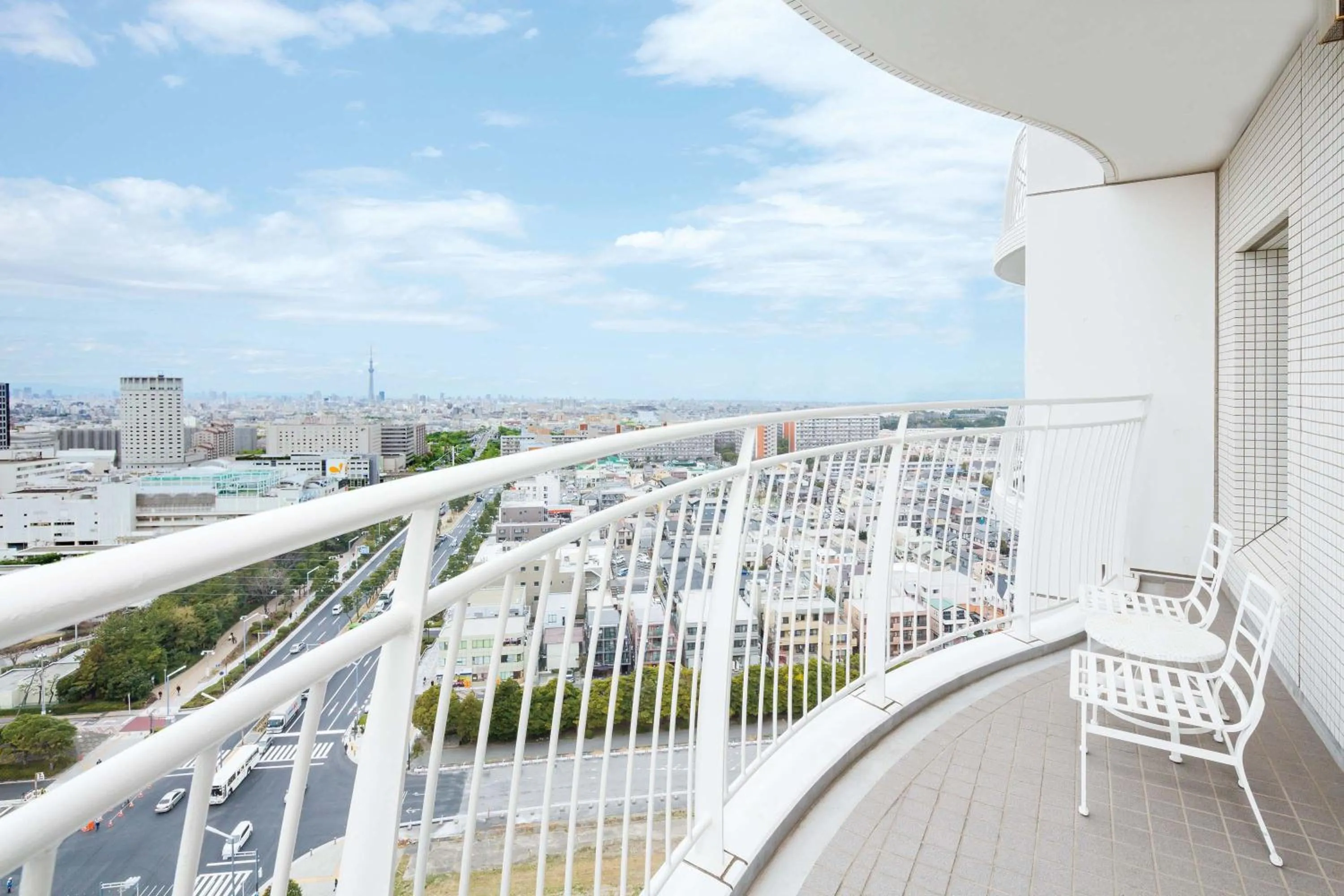 Balcony/Terrace in Hotel Emion Tokyo Bay