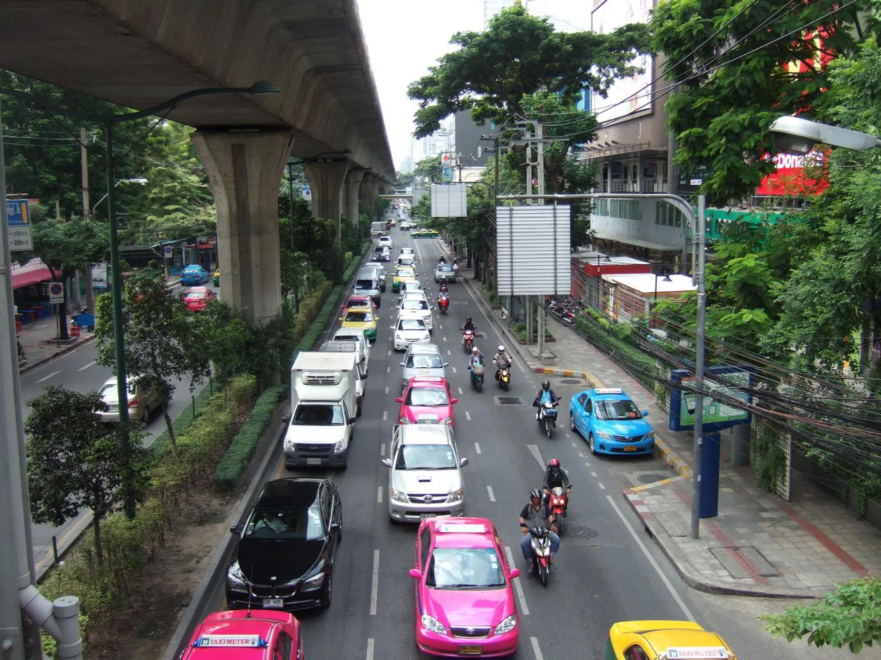 Day in Lodge 61 Hotel