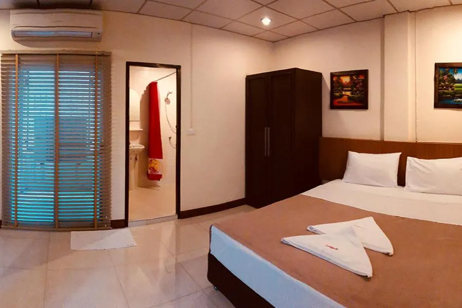 Bed in Lodge 61 Hotel