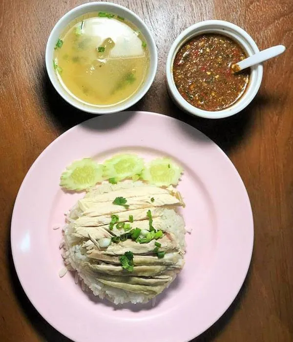 Restaurant/places to eat in Lodge 61 Hotel