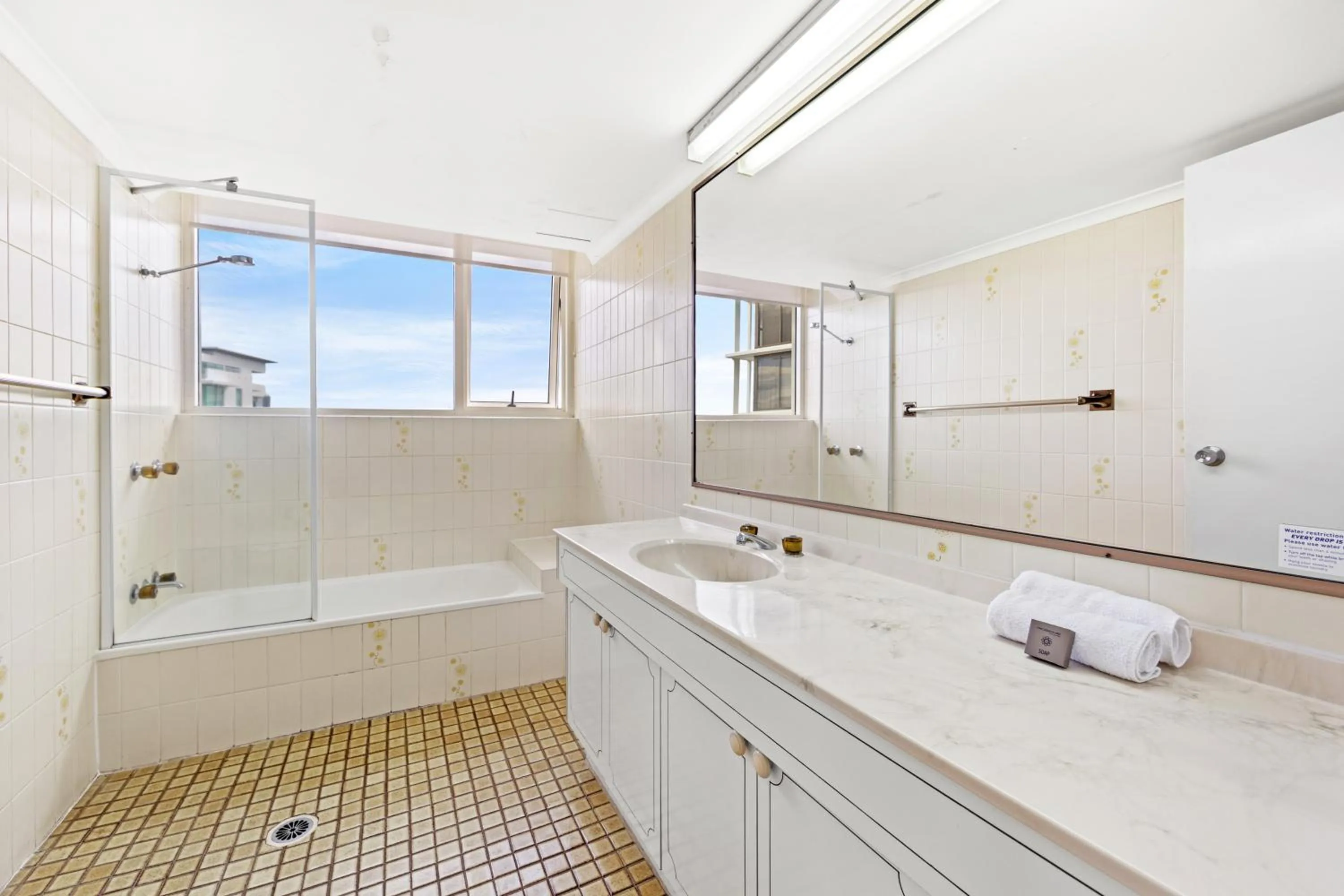 Southern Cross Beachfront Holiday Apartments