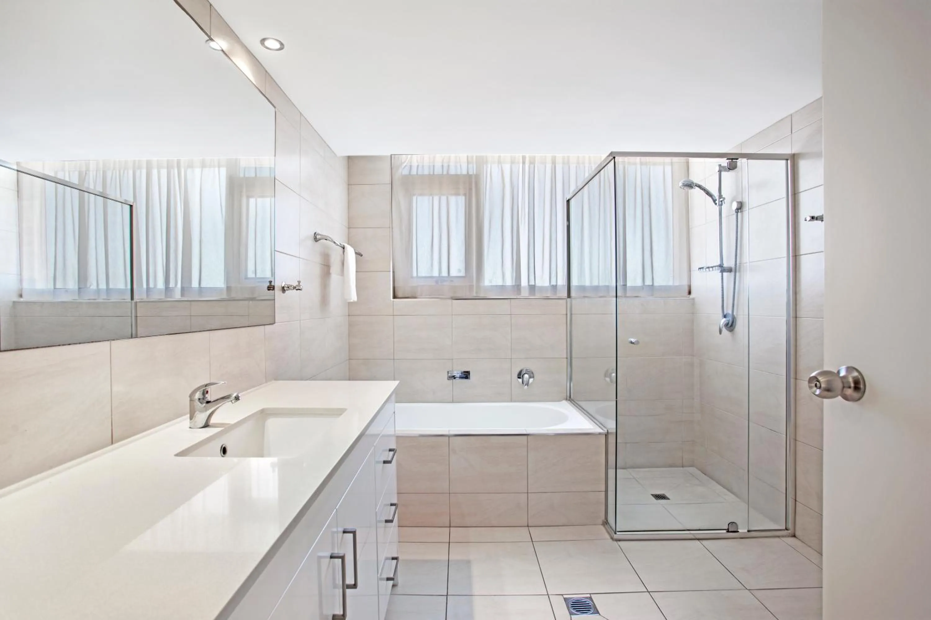 Southern Cross Beachfront Holiday Apartments