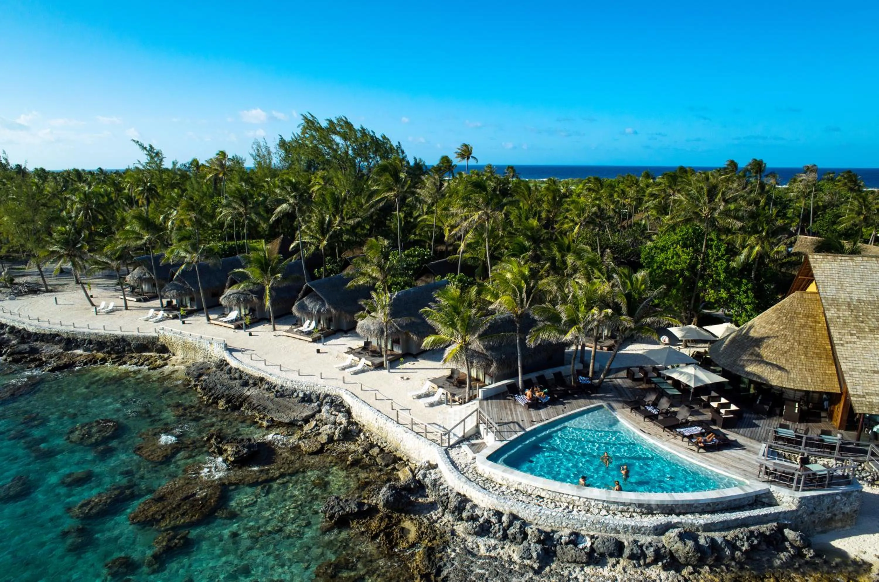 Swimming pool in Maitai Rangiroa