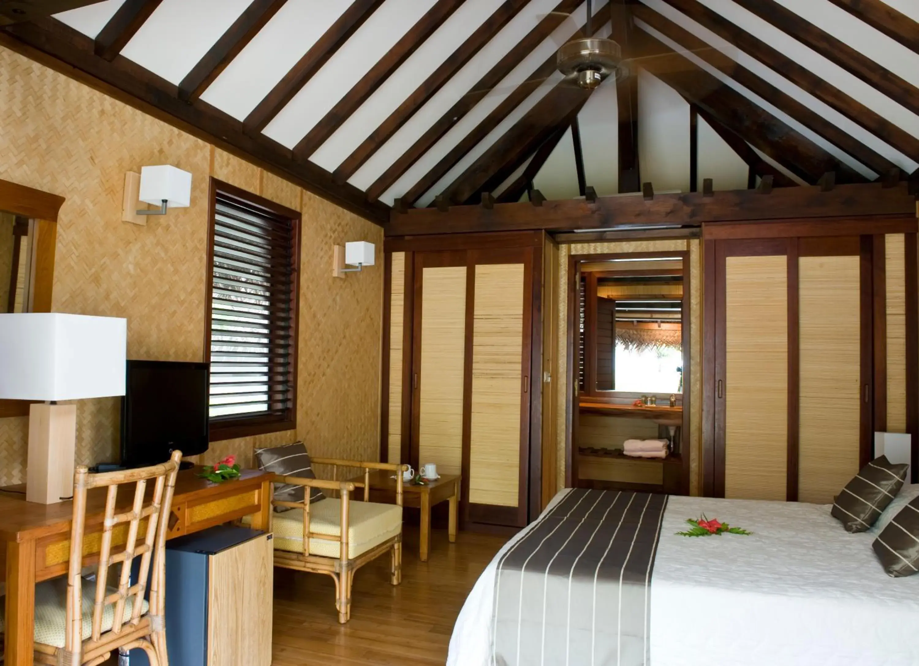 Bedroom, Bed in Maitai Rangiroa Bedroom, Bed in Maitai Rangiroa