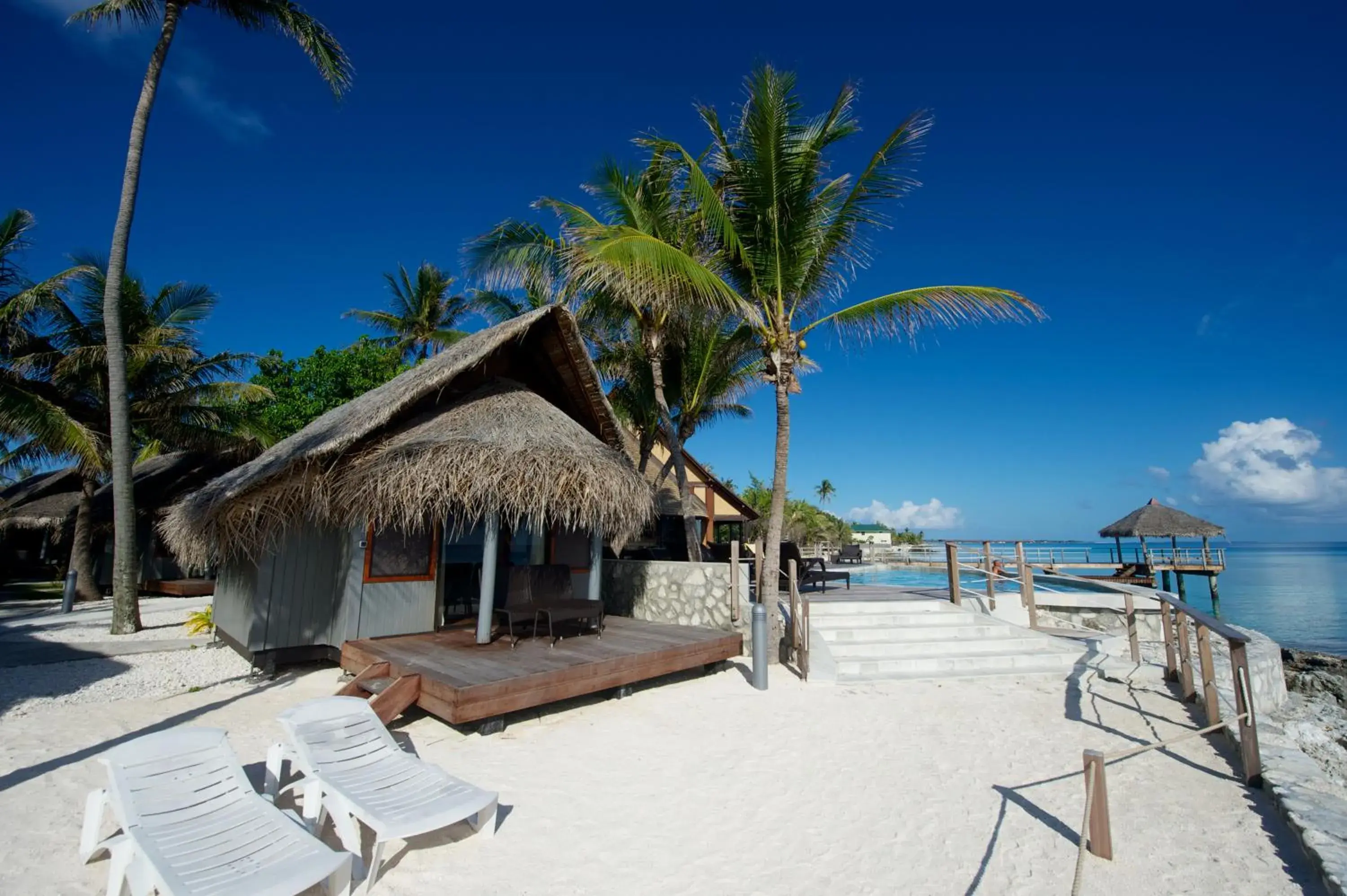 Property building in Maitai Rangiroa Property building in Maitai Rangiroa