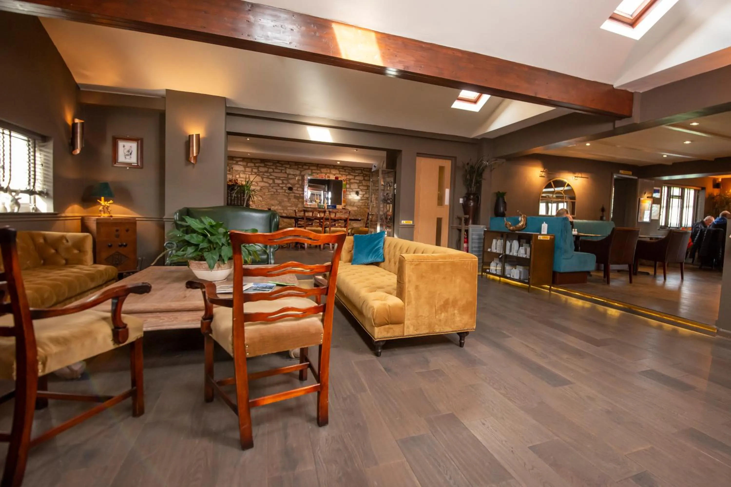 Restaurant/places to eat in Pettifers Freehouse Hotel