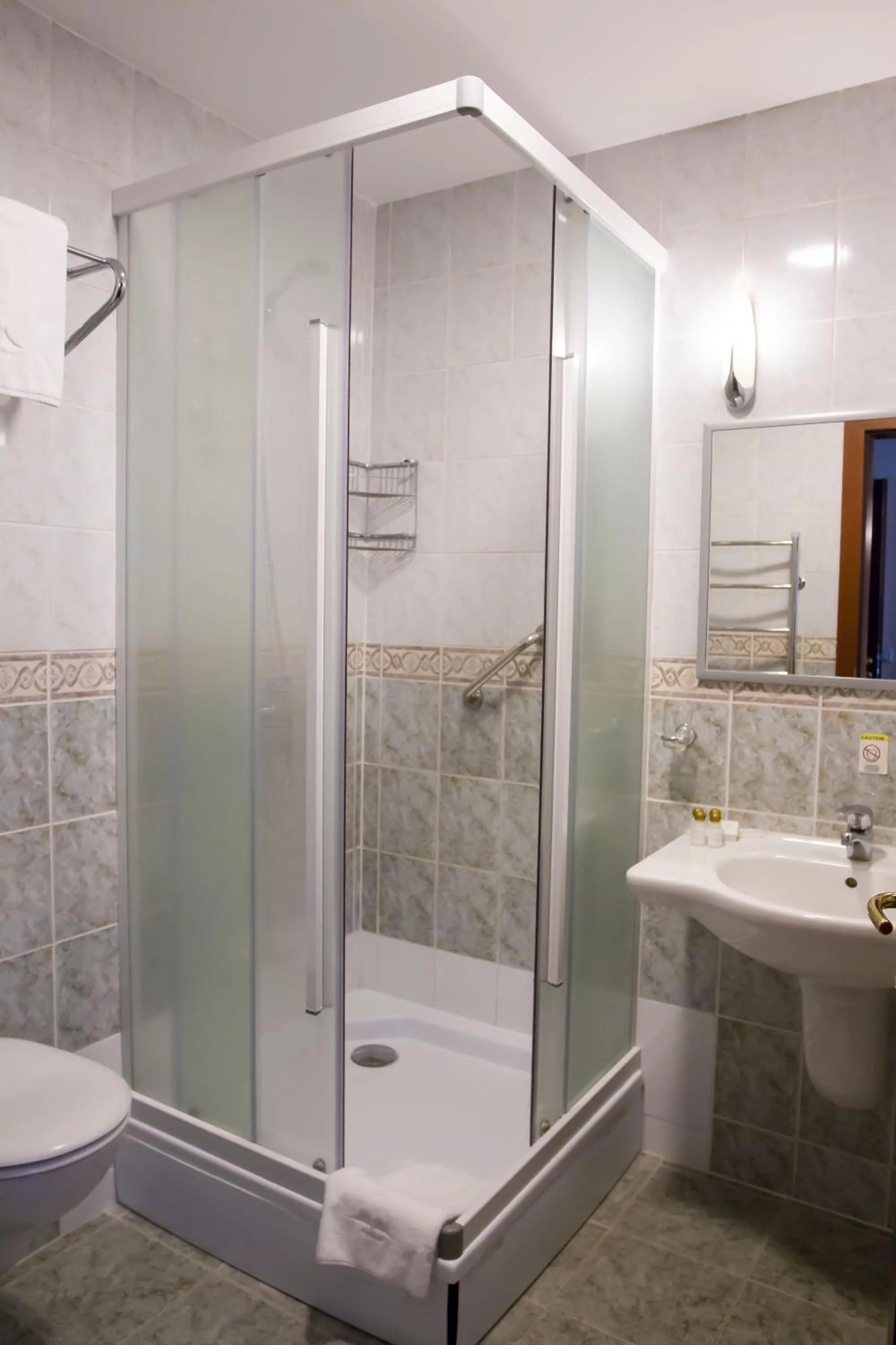 Shower in Atyrau Dastan Hotel
