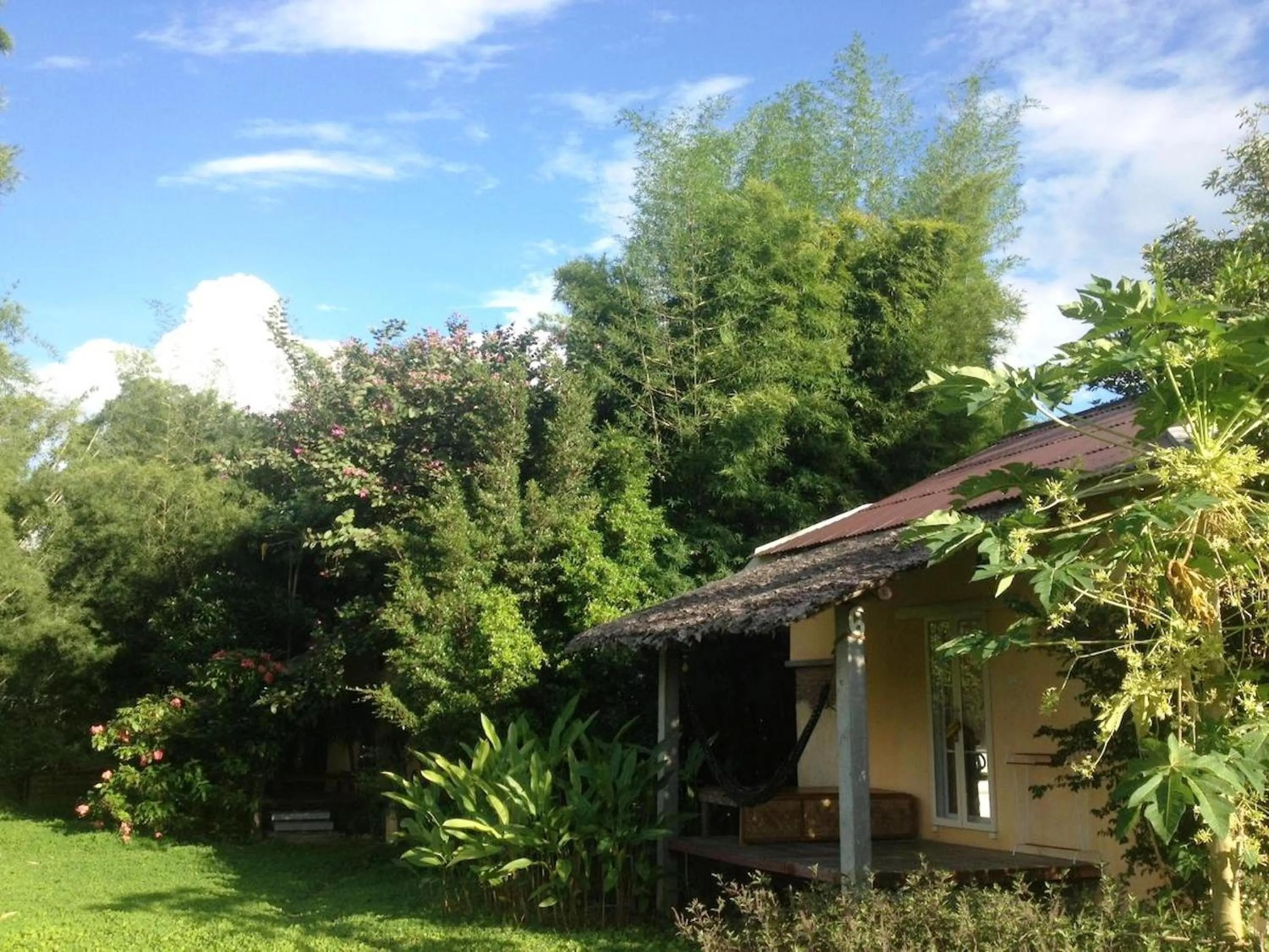 Facade/entrance in KuadKhonThoe Pai Cottage