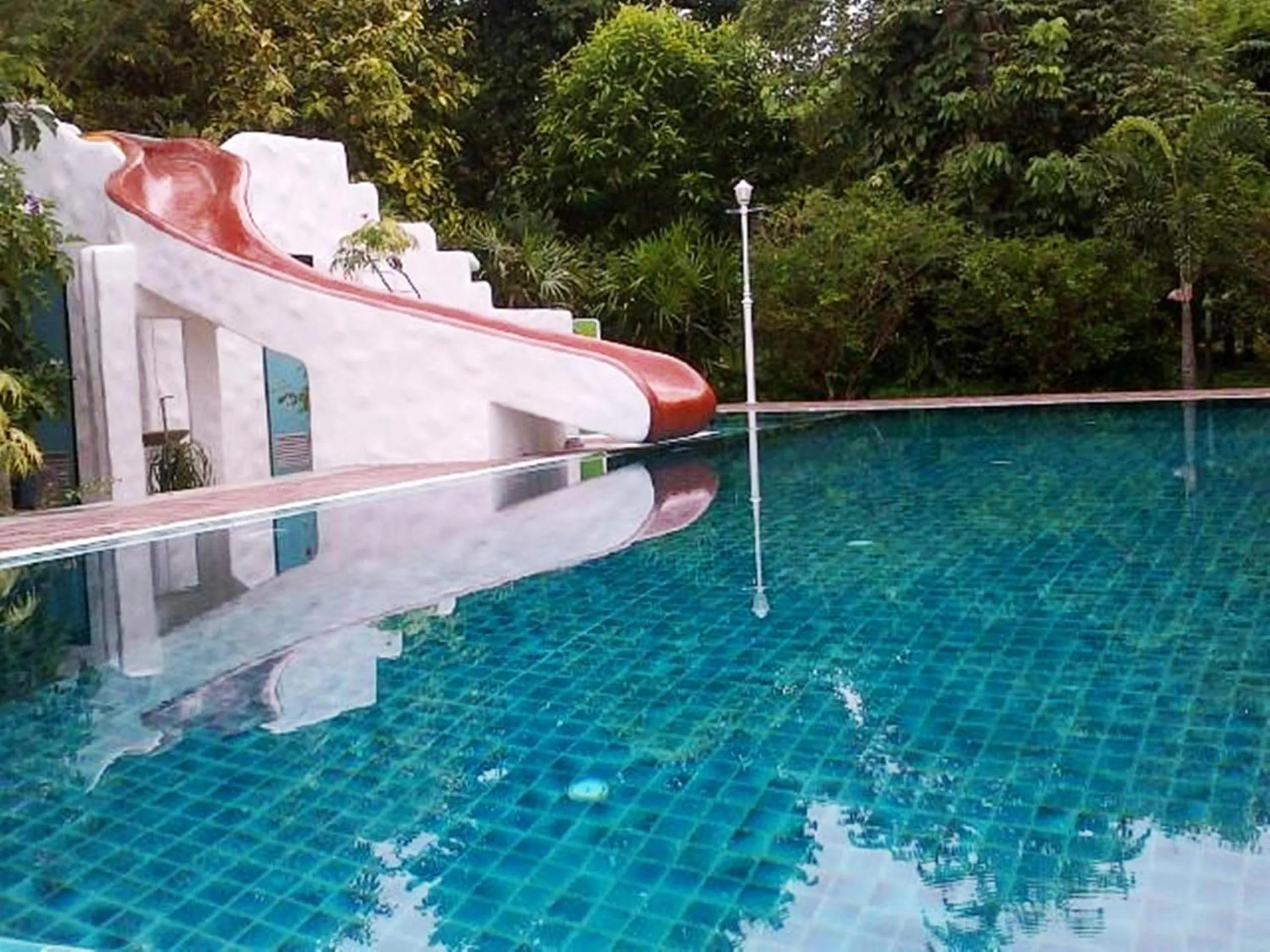 Swimming pool in KuadKhonThoe Pai Cottage
