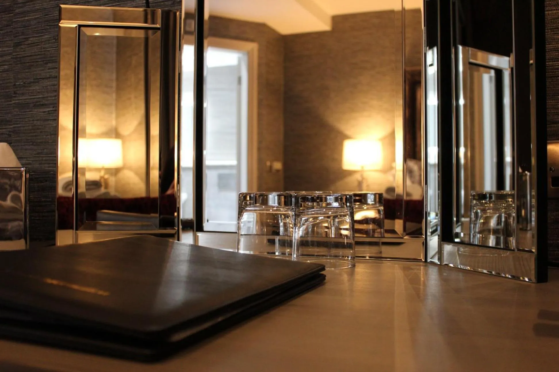 Coffee/tea facilities in The Lord Street Hotel; BW Signature Collection