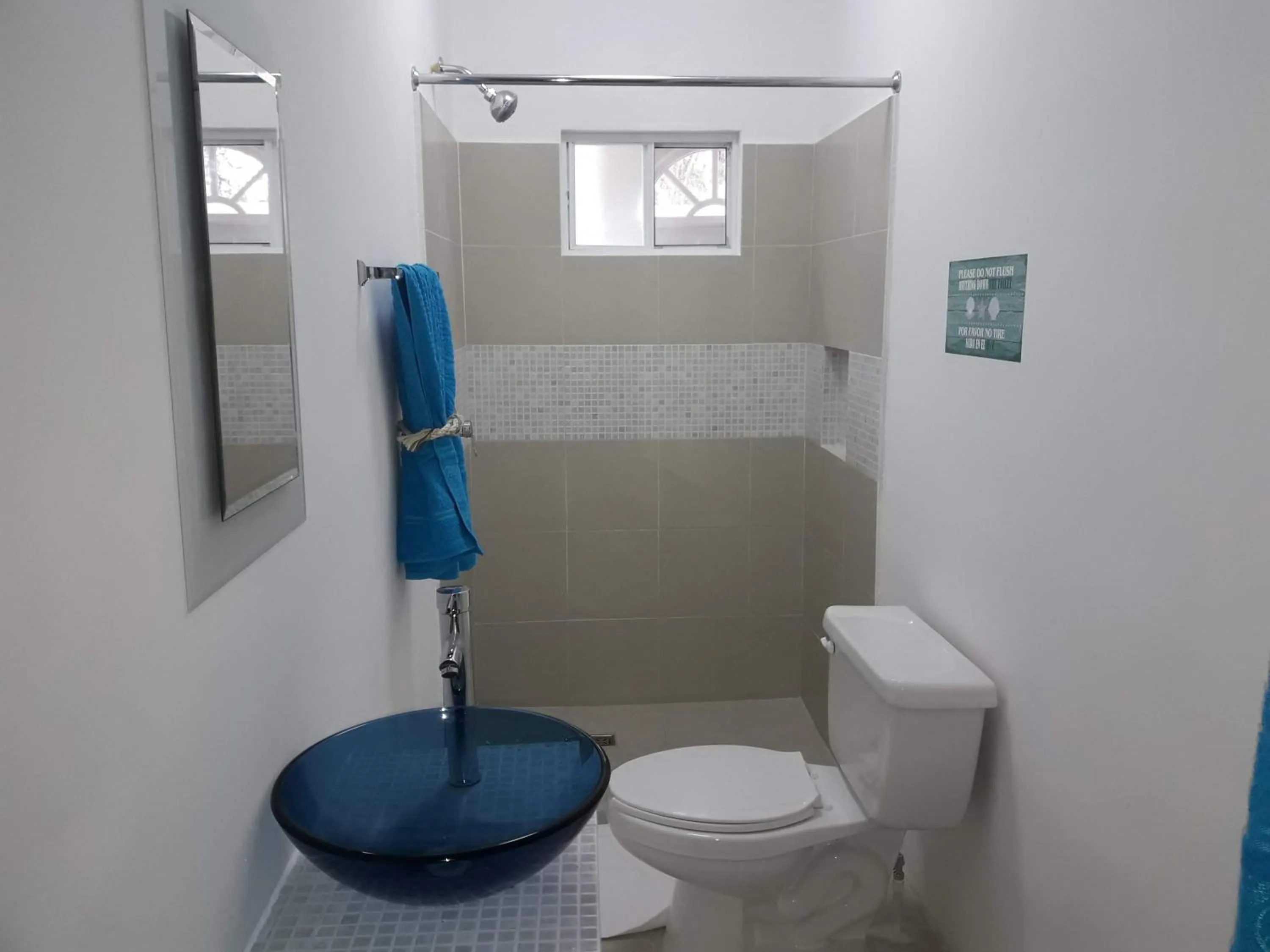 Bathroom in Cancun Blue Airport