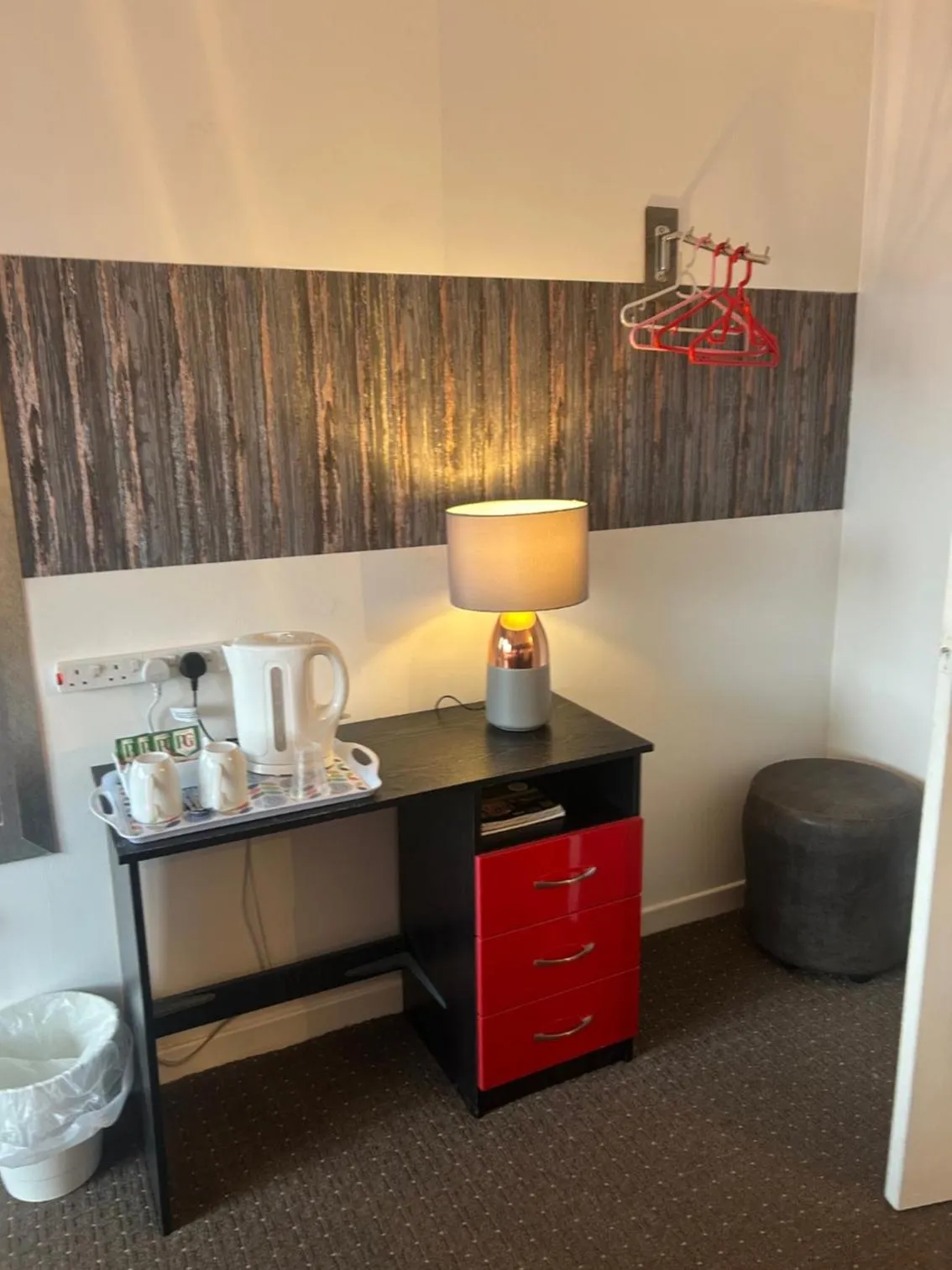 Coffee/tea facilities in The Thistle