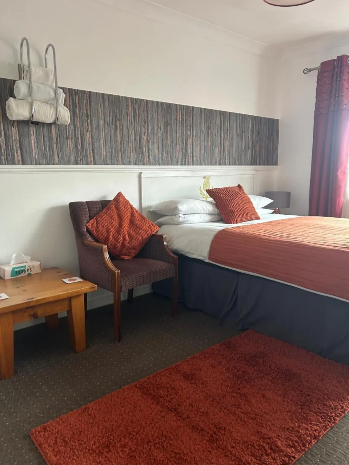 Photo of the whole room, Bed in The Thistle