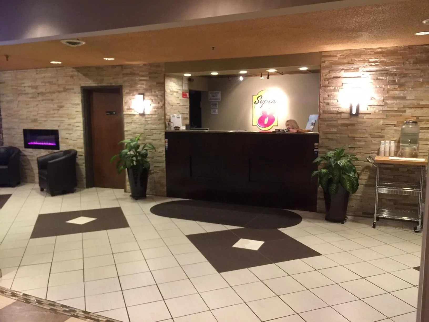 Lobby or reception in Super 8 by Wyndham Schenectady/Albany Area