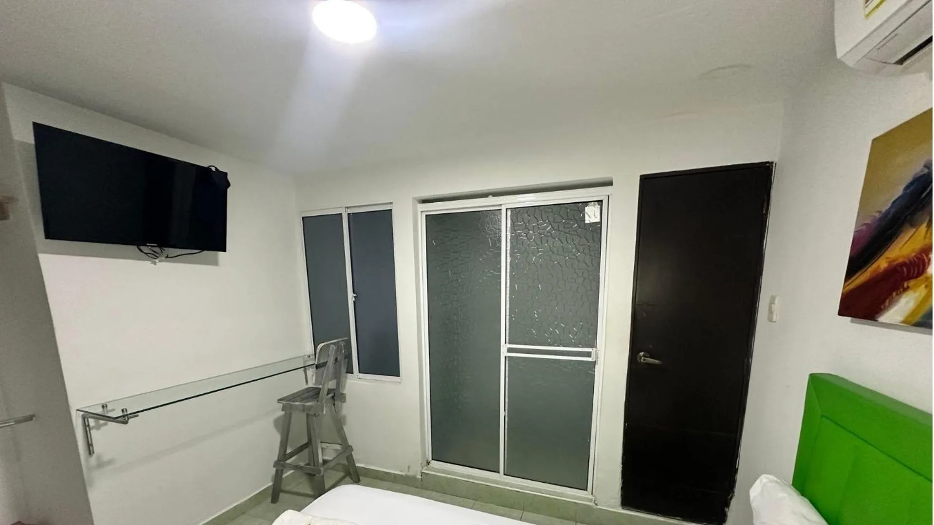 Photo of the whole room in Hotel Casa Paraiso