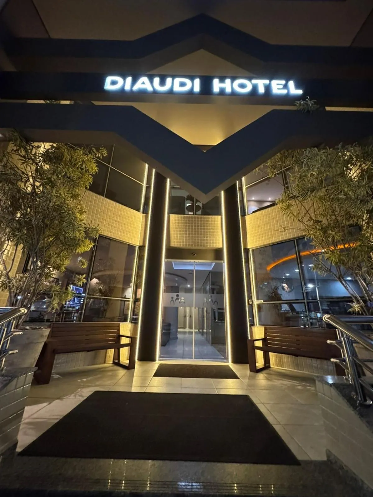 Property building in Diaudi Hotel