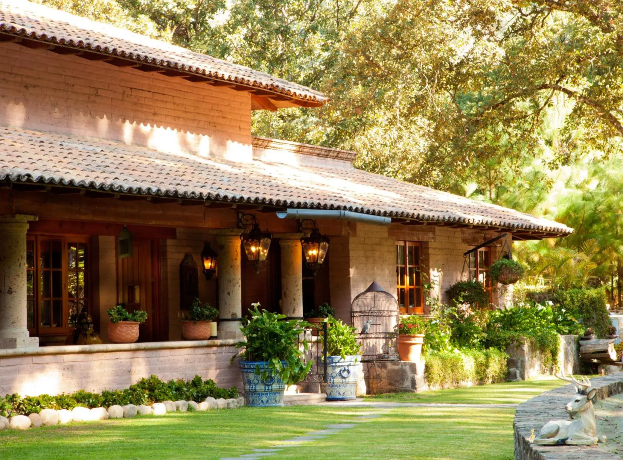 Lobby or reception in Sierra Lago Lobby or reception in Sierra Lago