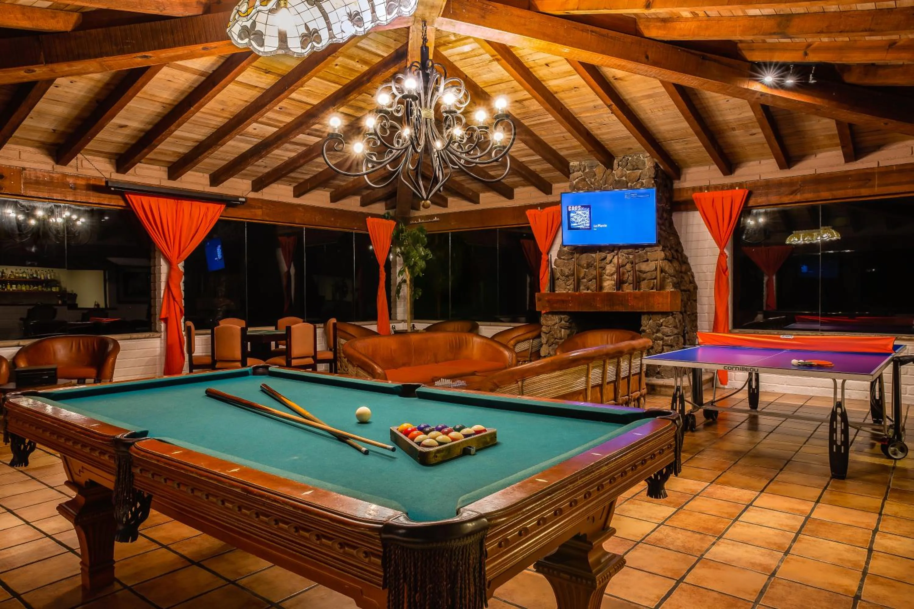 Game Room in Sierra Lago