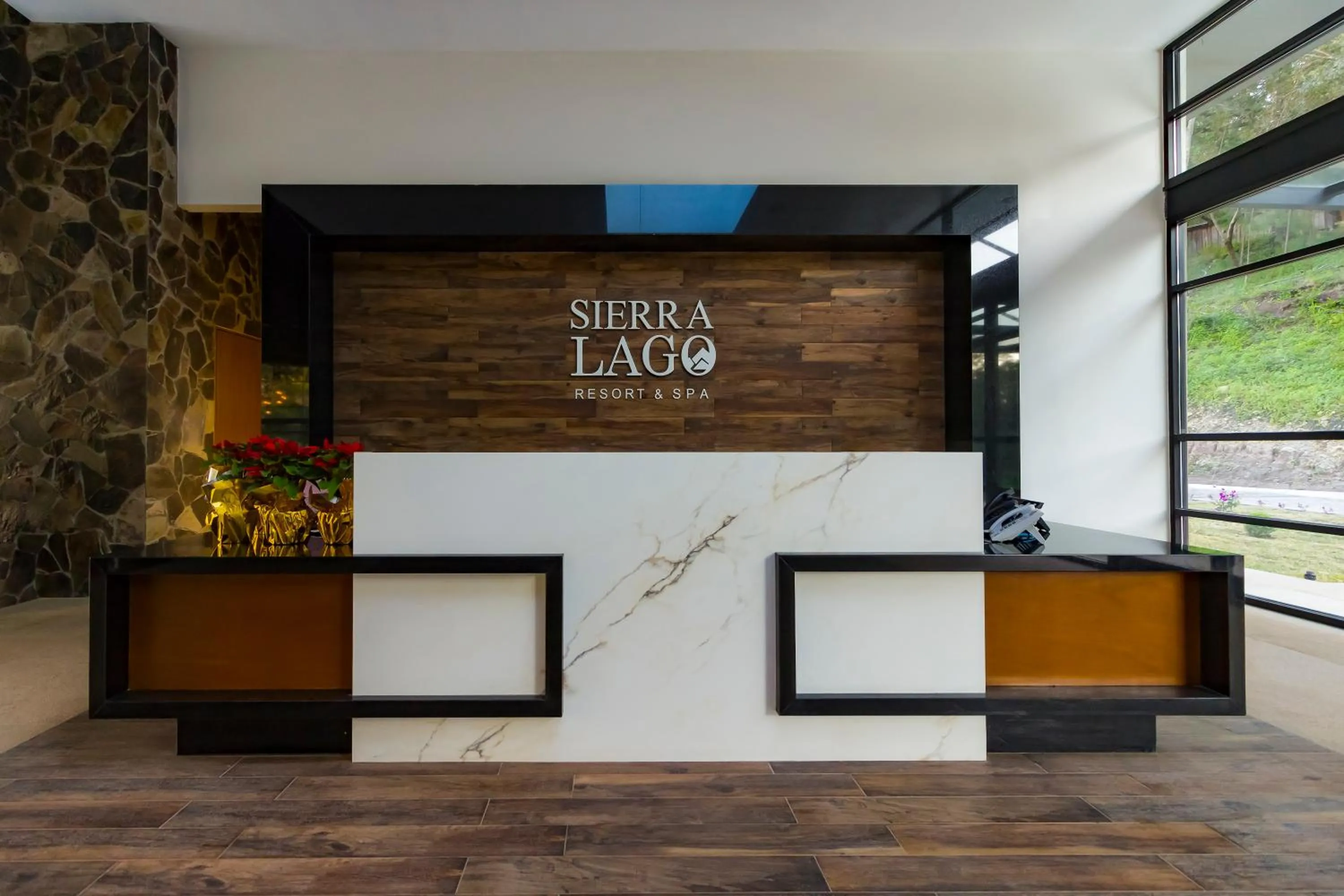 Lobby or reception in Sierra Lago