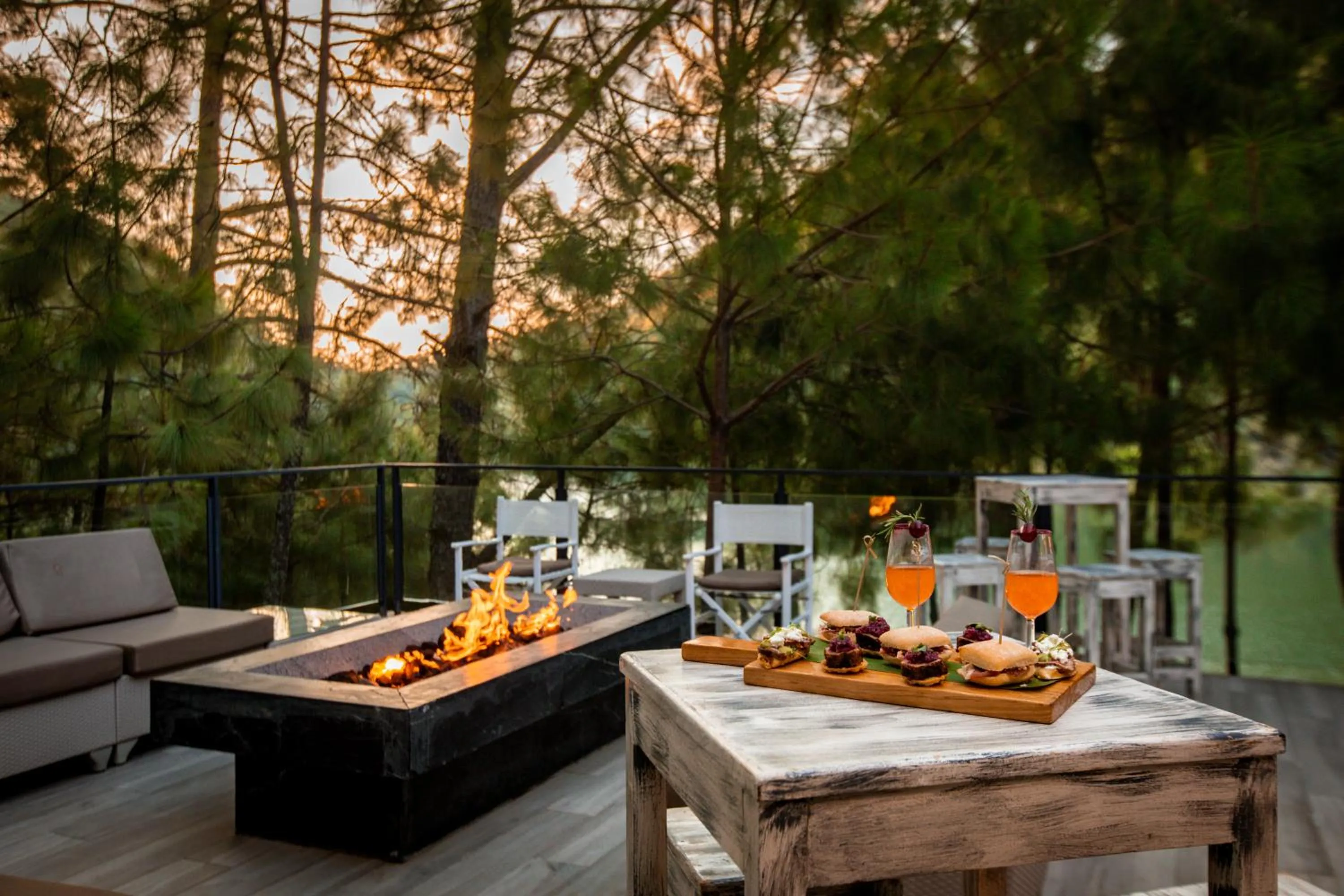 group of guests in Sierra Lago