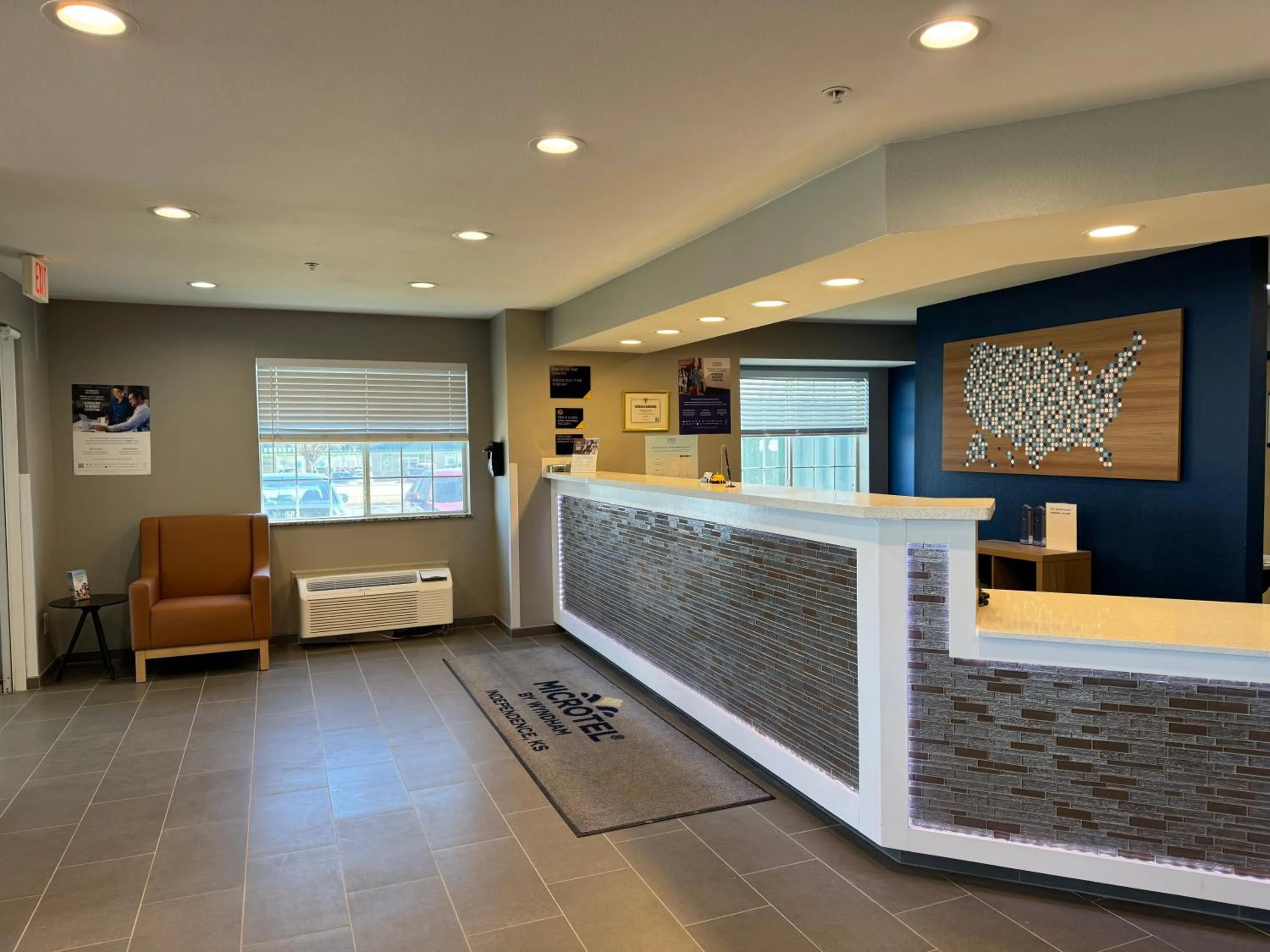 Lobby or reception in Microtel Inn and Suites Independence