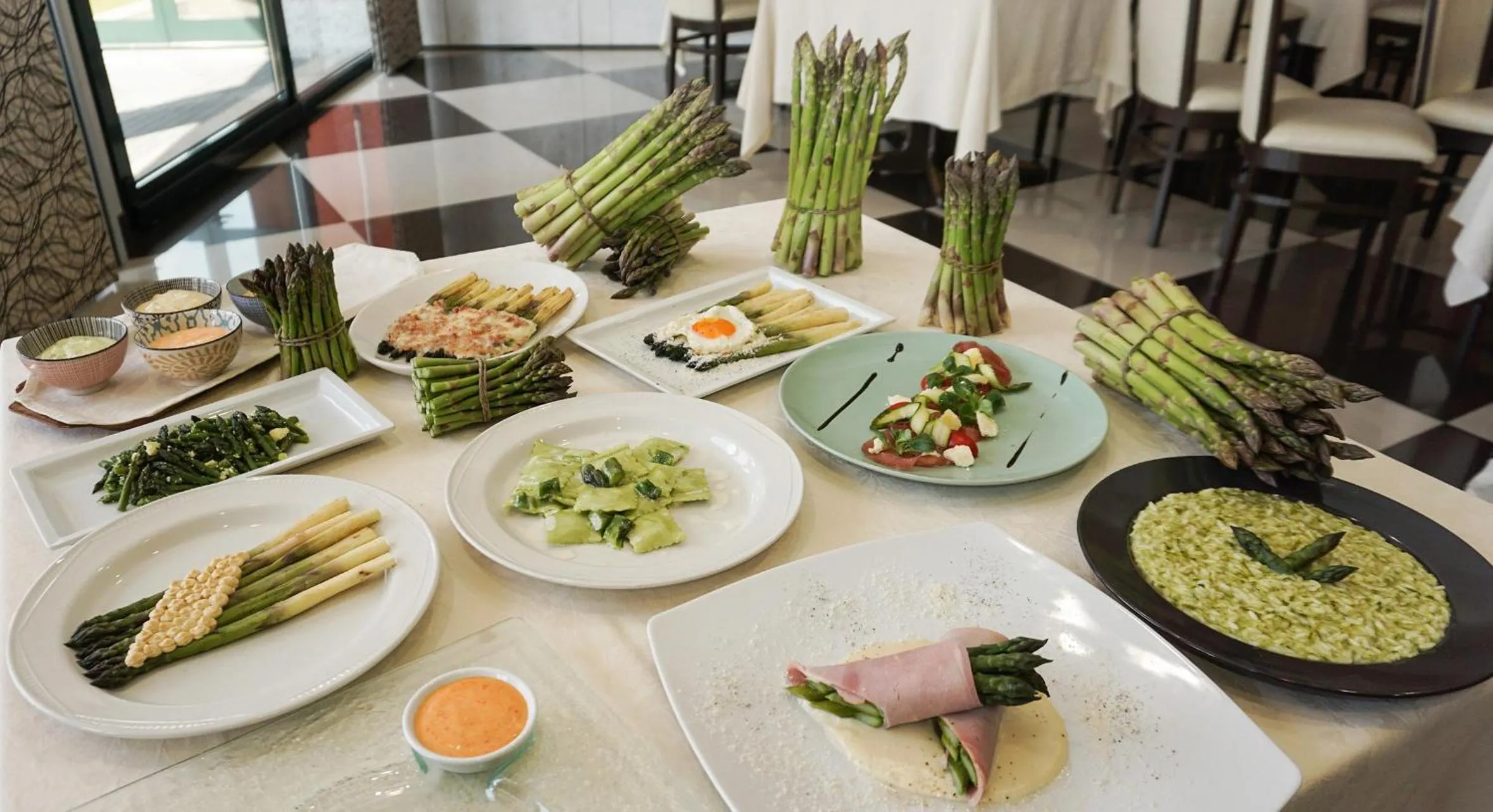 Dining area in Hotel Brindor